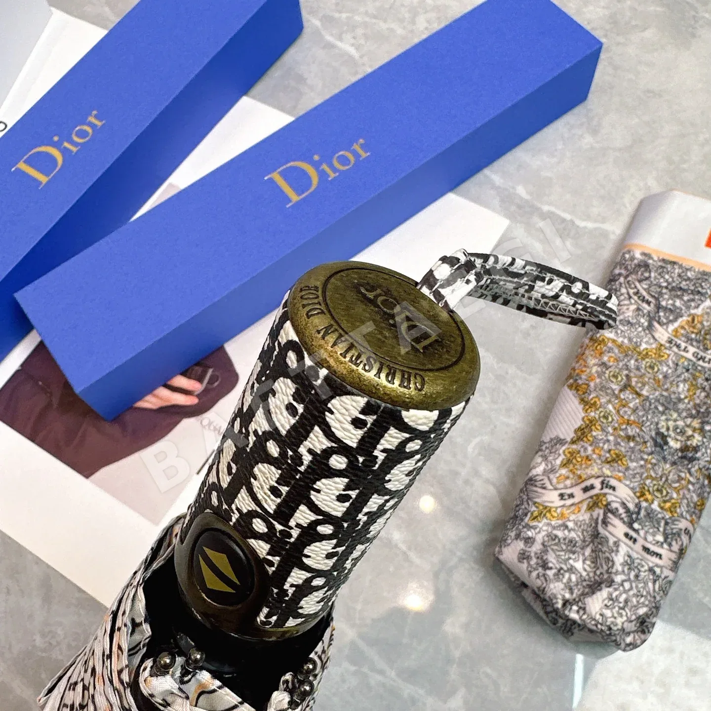 디올 우산 85634 Dior Umbrella 상세 이미지 2