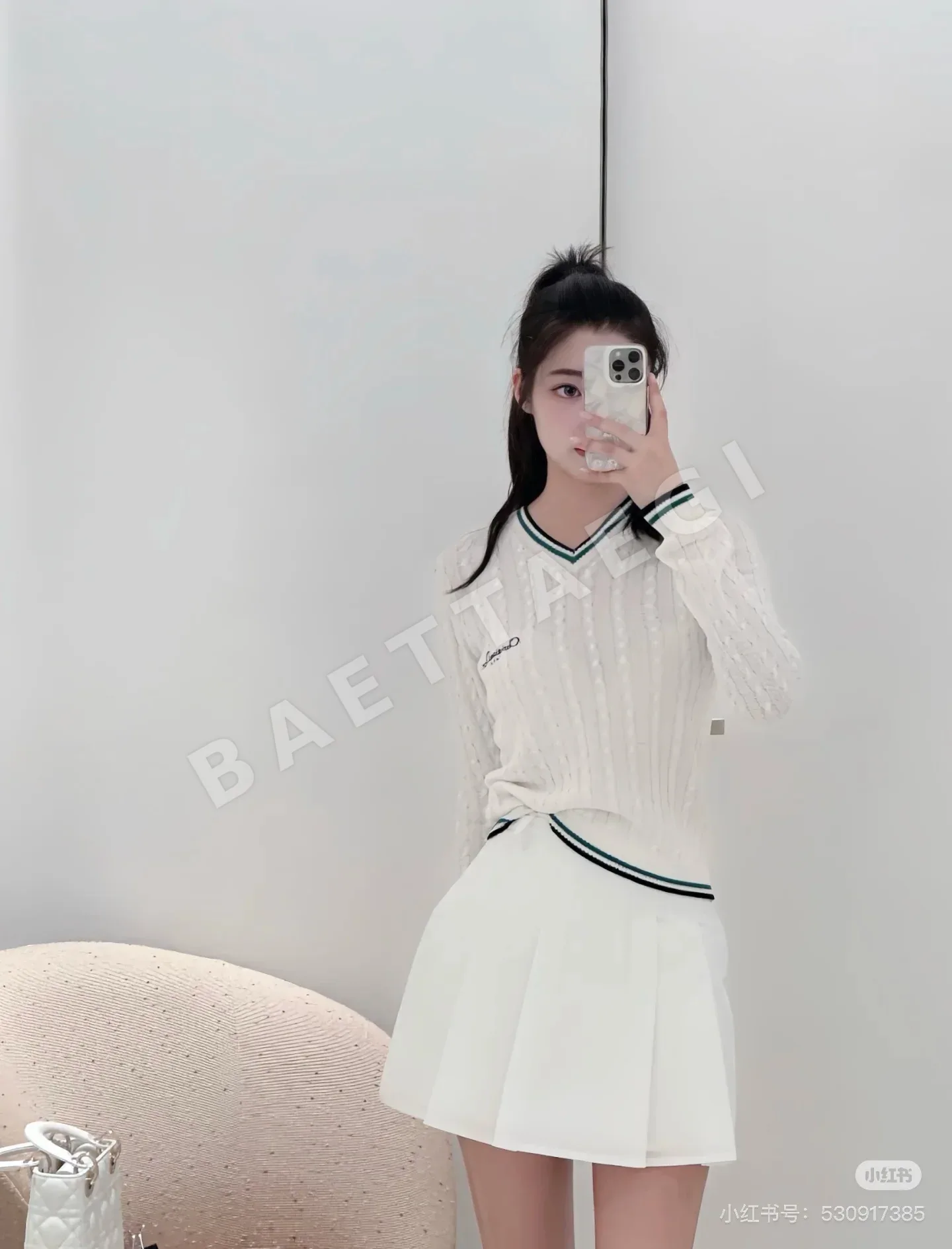디올 케이블 브이넥 슬림핏 긴팔 니트 여성의류 레플리카 46407
