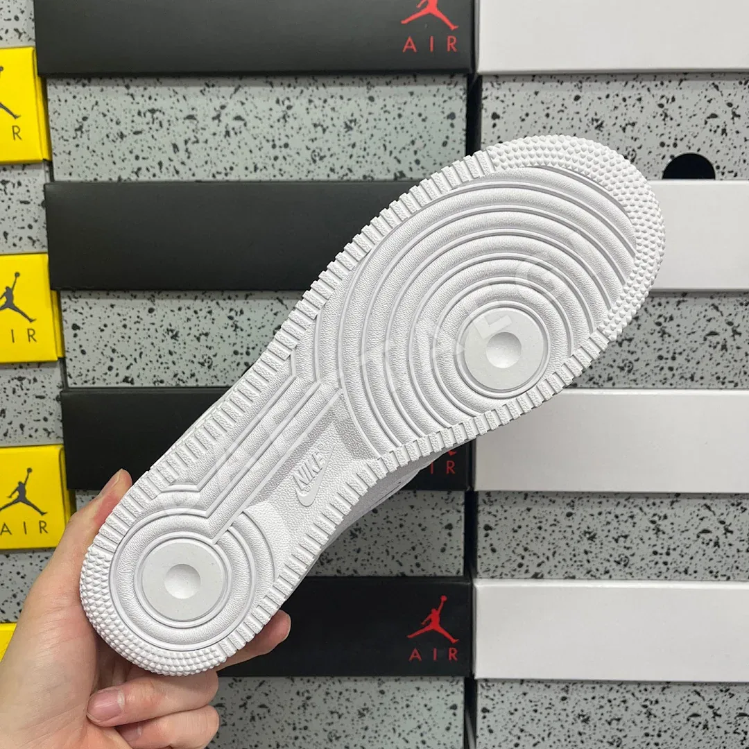 나이키 [GX] 에어 포스 1 로우 CT8065-100 201041 Nike Air Force 1 Low Drake NOCTA Certified 상세 이미지 8