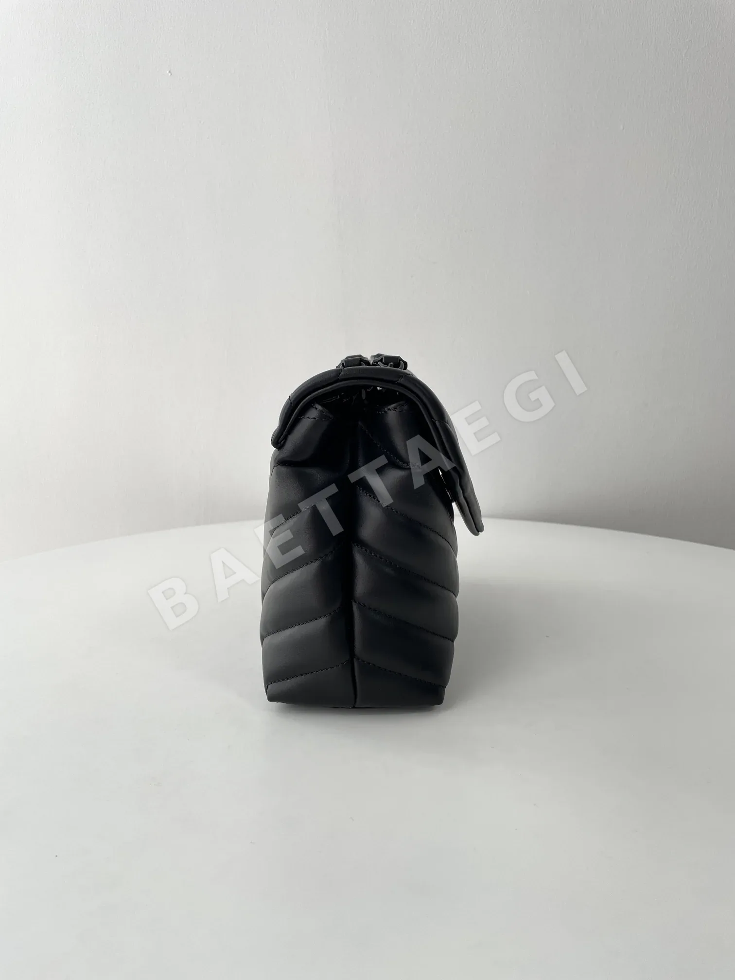 생로랑 루루 퀼팅 가방 상세 이미지 7