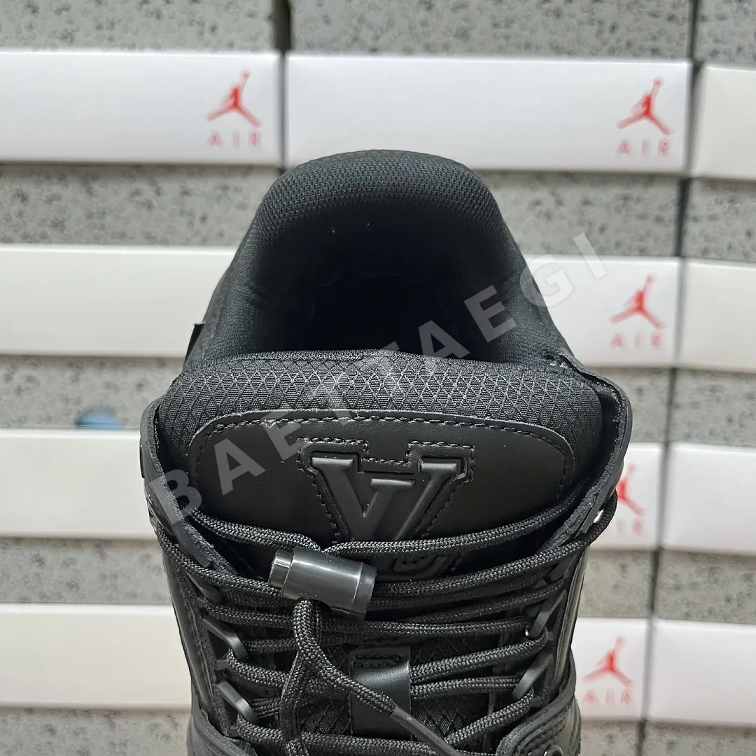 루이비통 [TG] 블랙 205804 Louis Vuitton 상세 이미지 5
