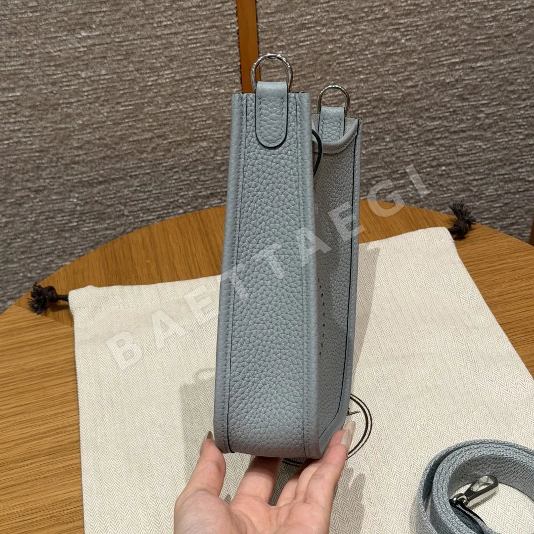 에르메스 미니 에블린 린넨 블루 크레망스 지갑 상세 이미지 3