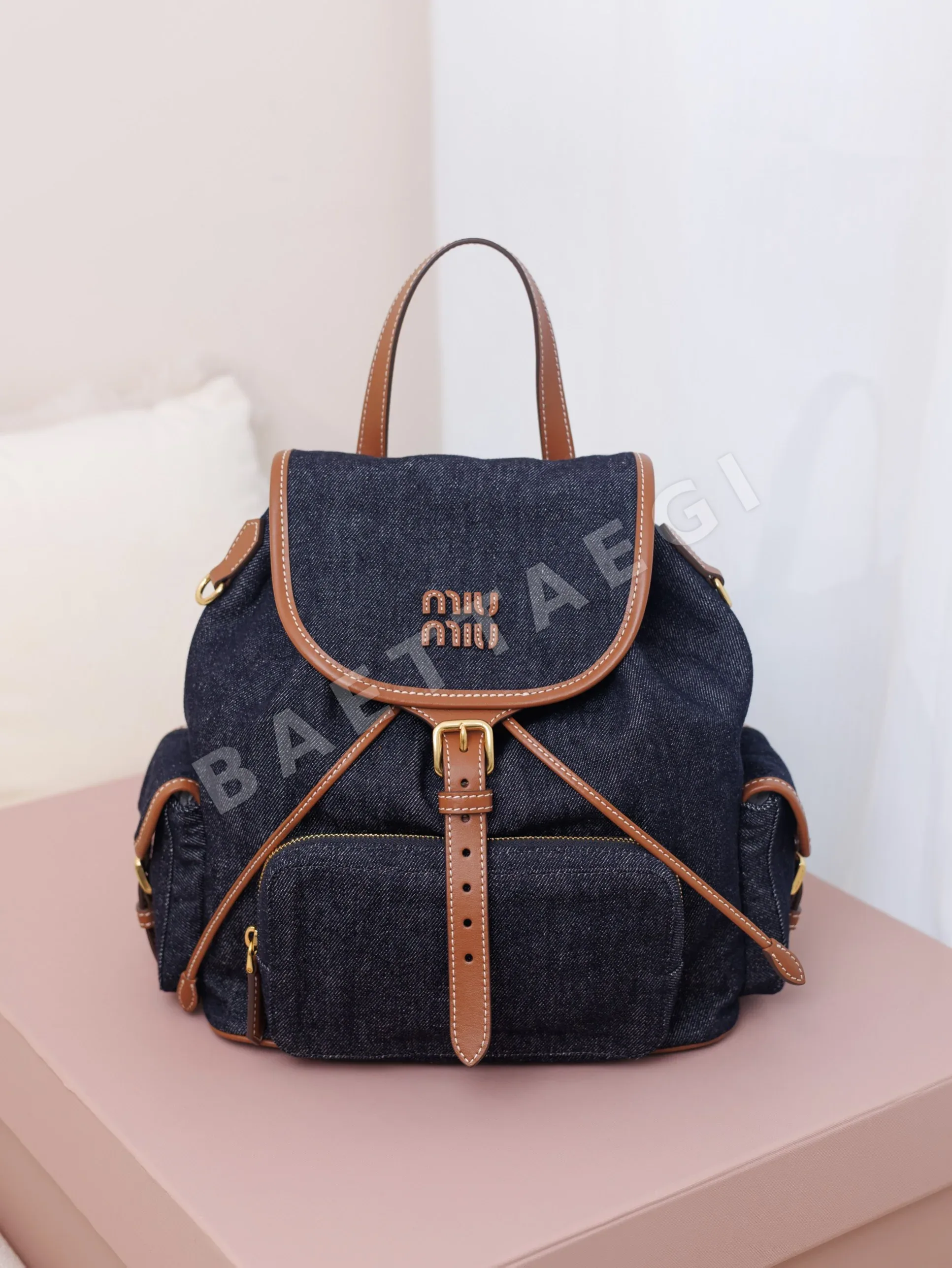 미우미우 데님 패치워크 백팩 5BZ042 M1380