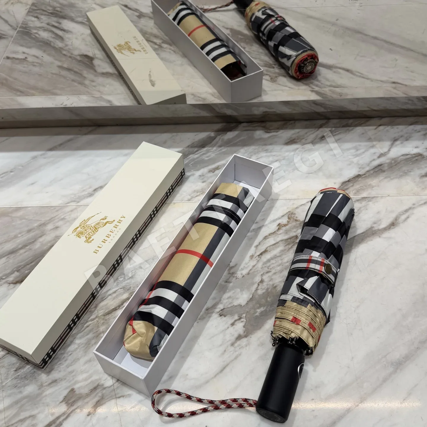 버버리 우산 85452 Burberry Umbrella 상세 이미지 2