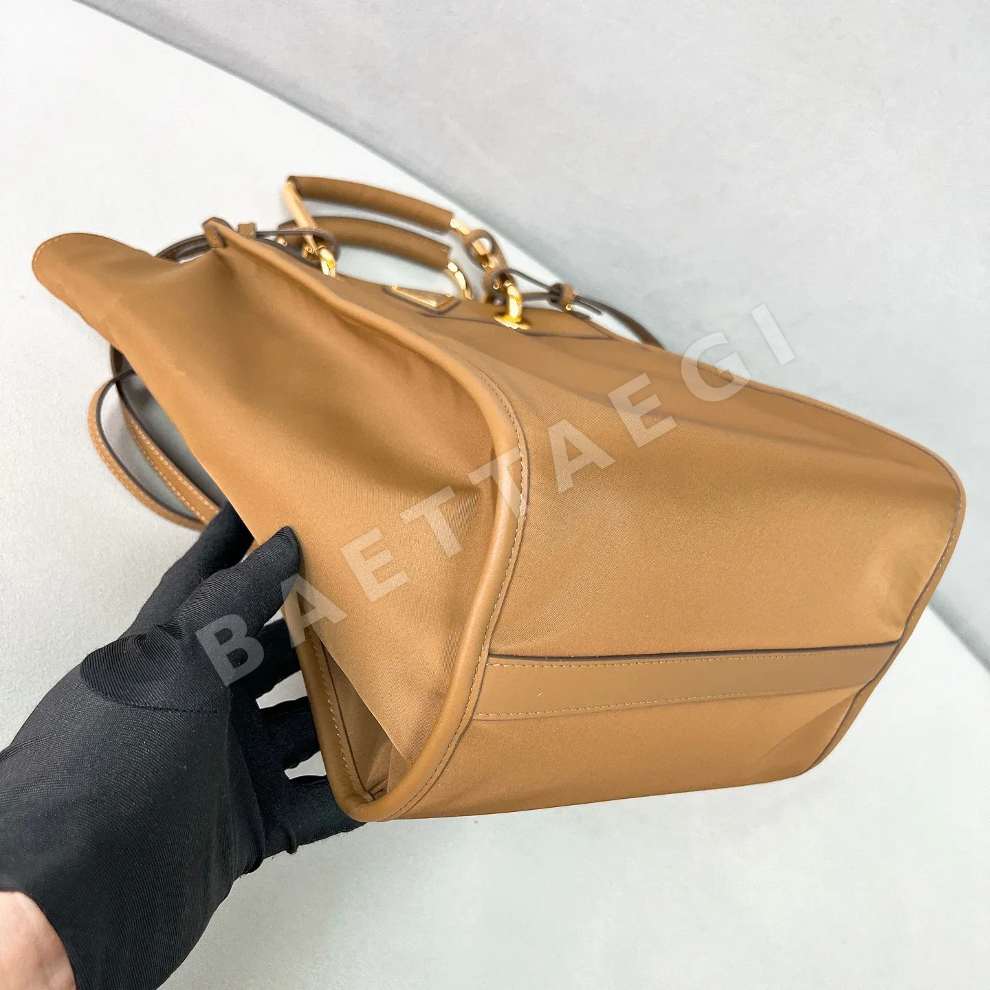 프라다 나일론 토트백 1BG578 상세 이미지 10