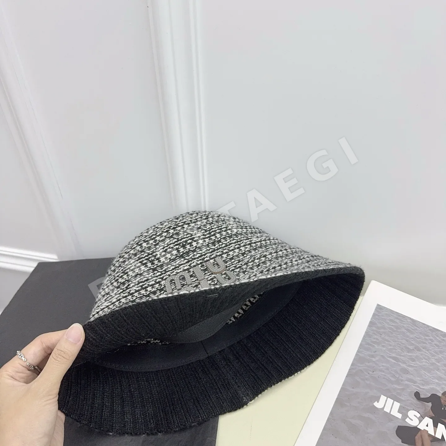 미우미우 모자 80905 Miu Miu Cap