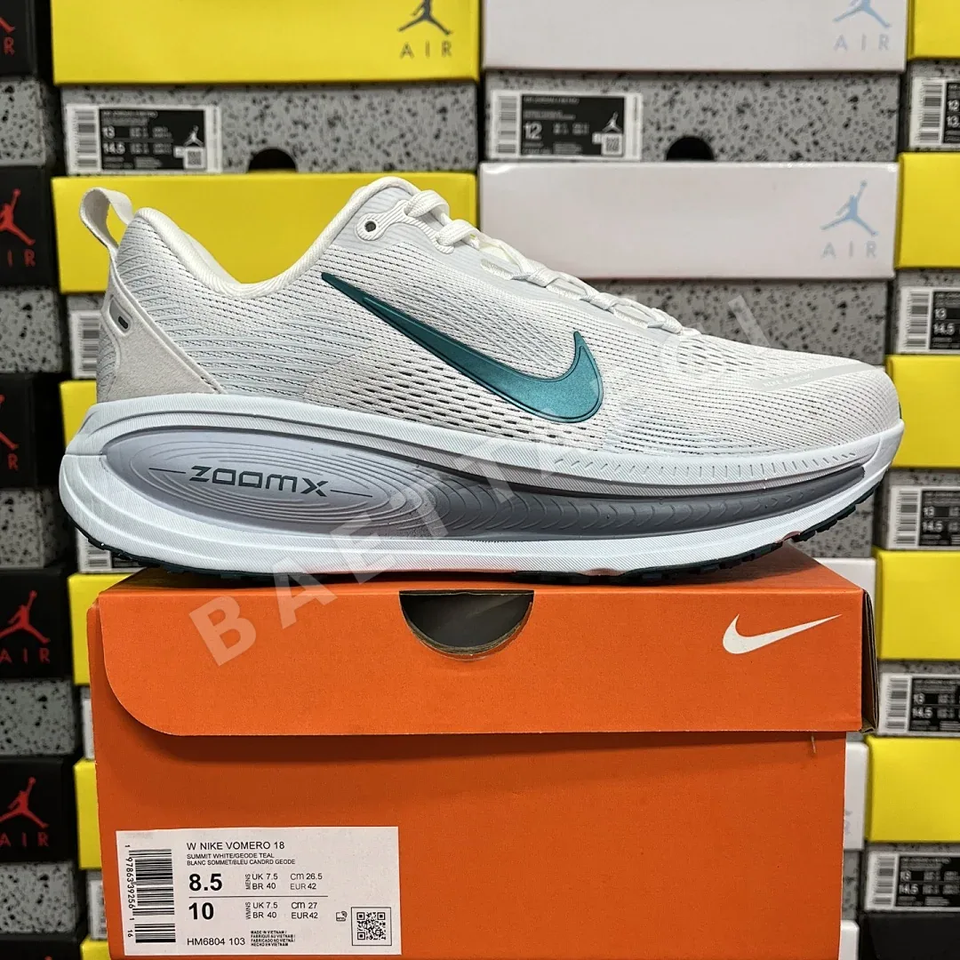 나이키 줌 보메로 18 HM6804-103 201102 Nike Zoom Vomero 18 상세 이미지 8