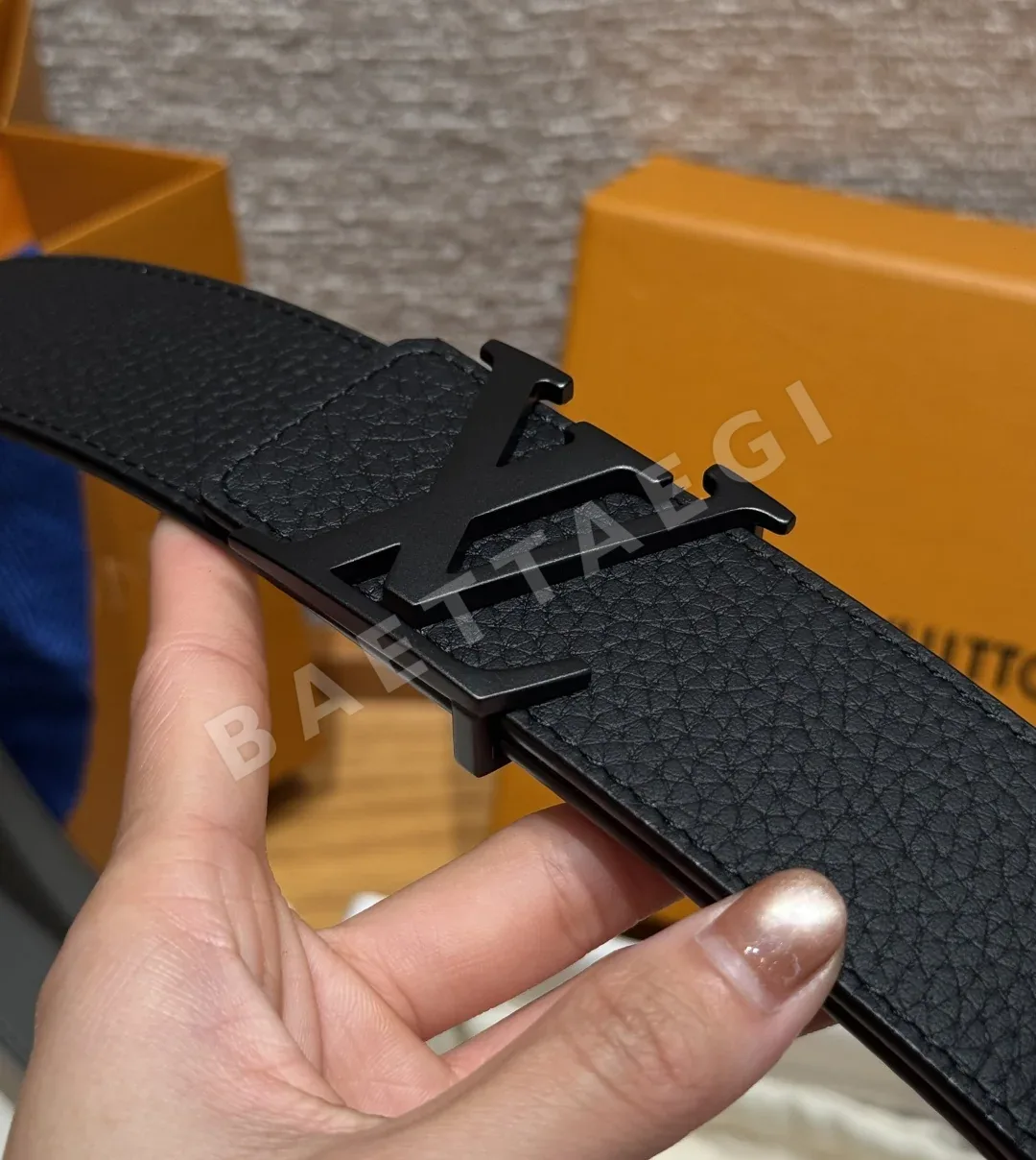 루이비통 토리용 40mm 리버시블 벨트 상세 이미지 4