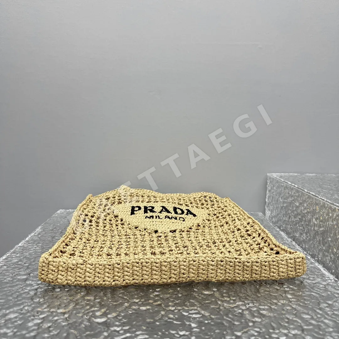 프라다 애프리콧 라피아 토트백 상세 이미지 6