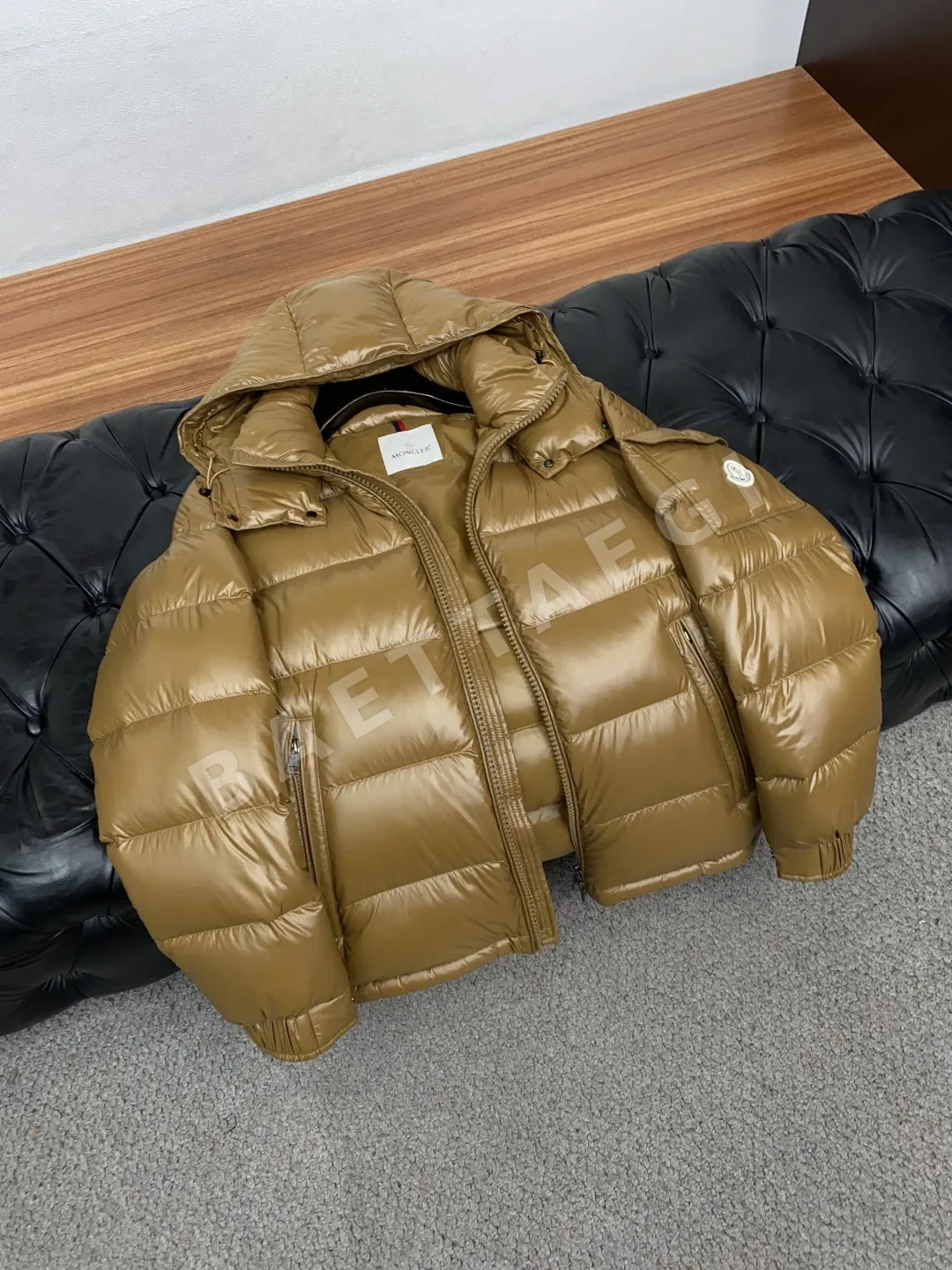 몽클레르 마야(Moncler Maya) 후드 쇼트 다운 자켓 상세 이미지 8