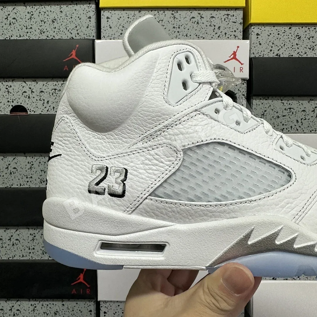 나이키 [GX] 조던 5 레트로 HQ7978-103 201355 Nike Jordan 5 Retro White Metallic 상세 이미지 6
