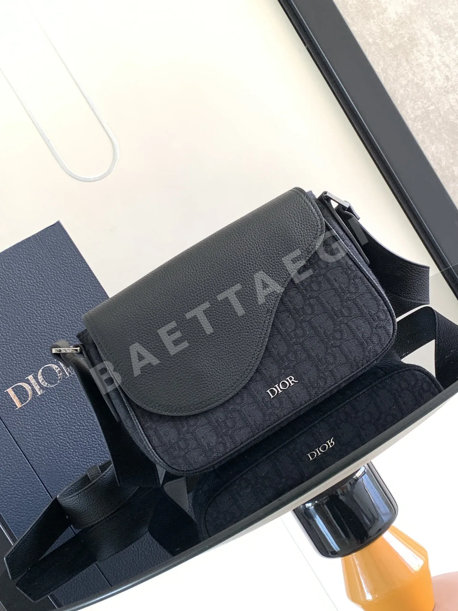 디올 새들 미니 메신저 가방 195677
