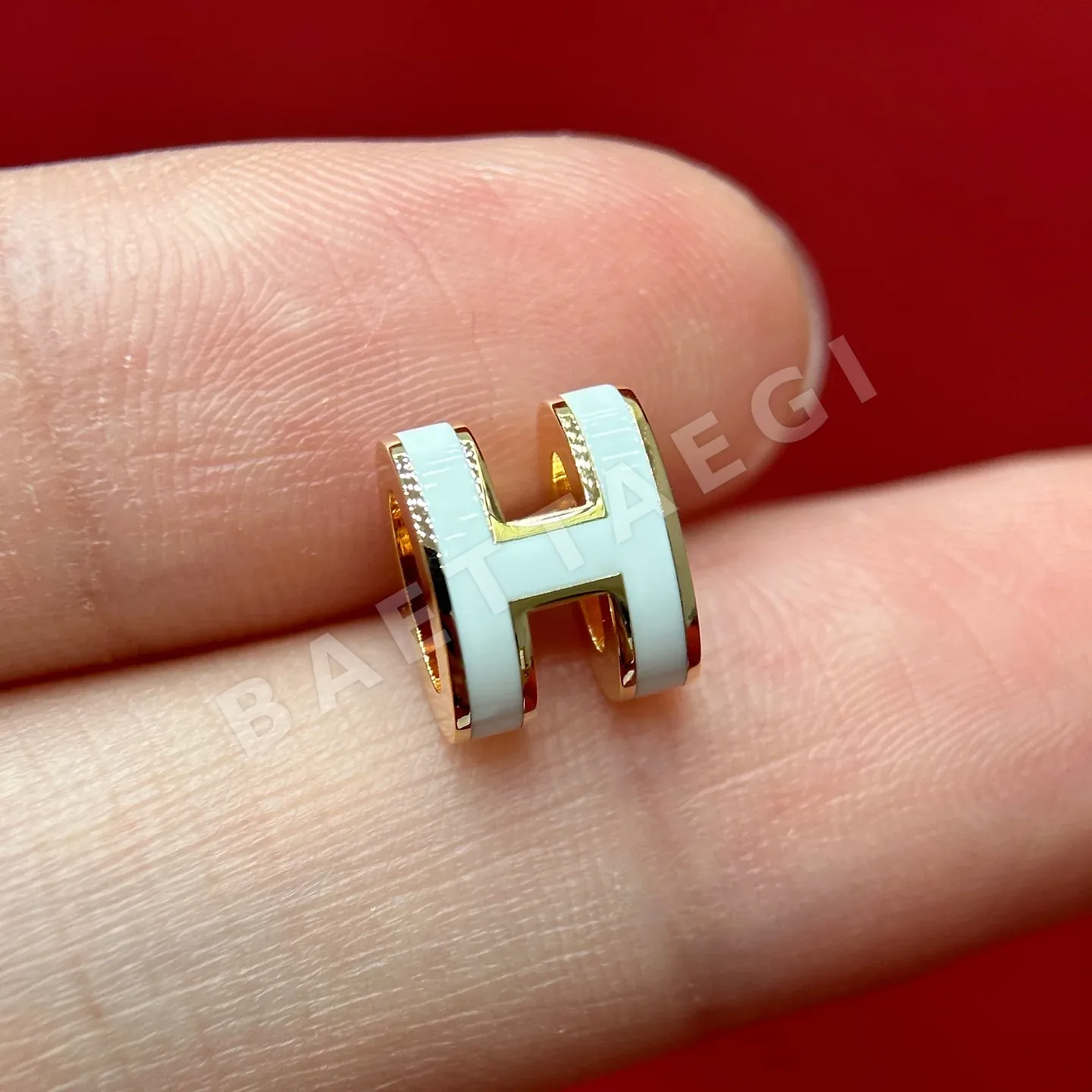 에르메스 미니 팝 H 에나멜 스터드 귀걸이 상세 이미지 6