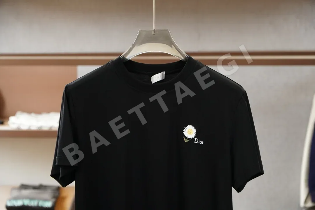 디올 자수 로고 코튼 남성 반팔 티셔츠 상세 이미지 6