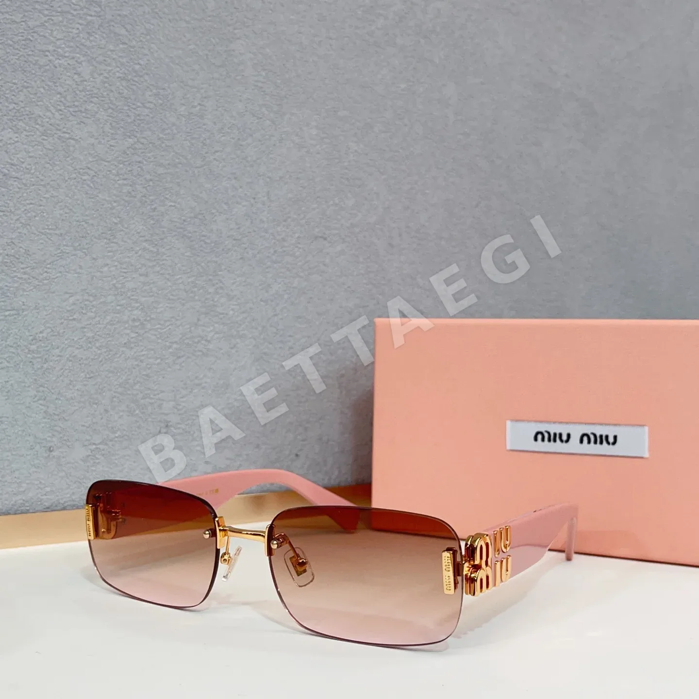 미우미우 선글라스 72969 Miu Miu Sunglasses 상세 이미지 2