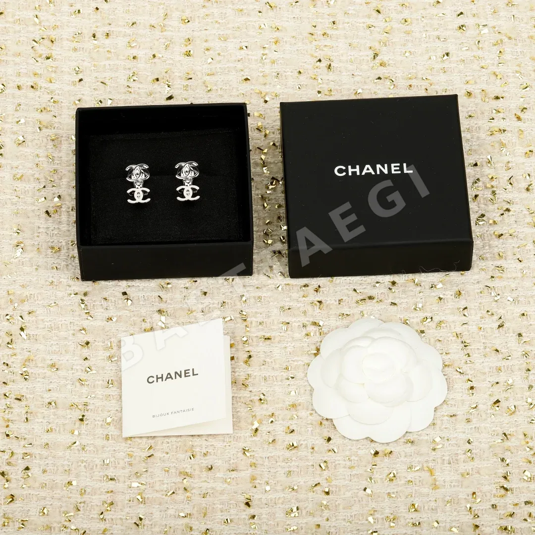 샤넬 귀걸이 69196 Chanel Earrings 상세 이미지 1