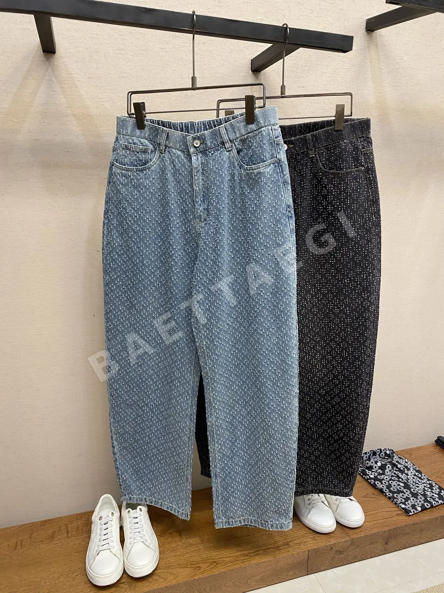 보테가베네타 와이드 레그 데님 바지 상세 이미지 3