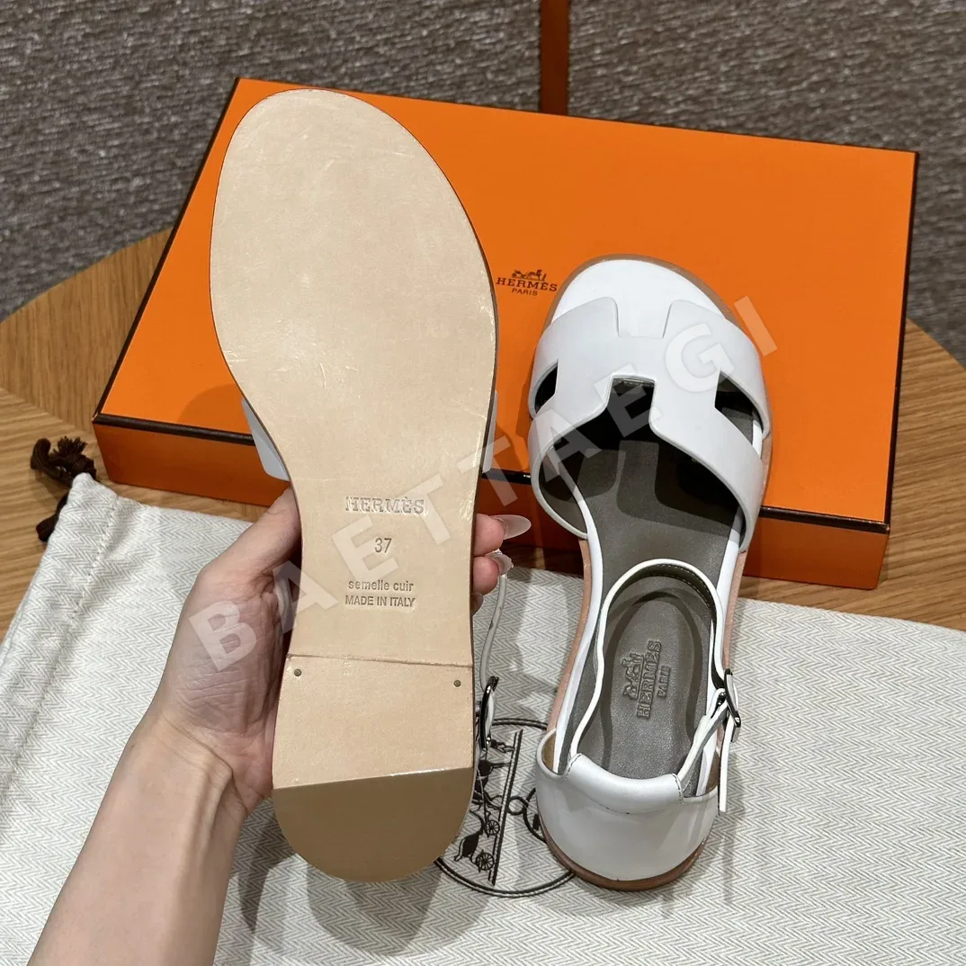 에르메스 산토리니 샌들 퓨어화이트 가죽 상세 이미지 9