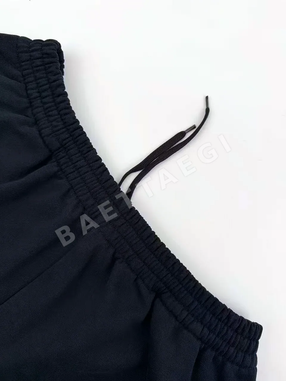 발렌시아가 나노BB 자수 반바지 상세 이미지 3