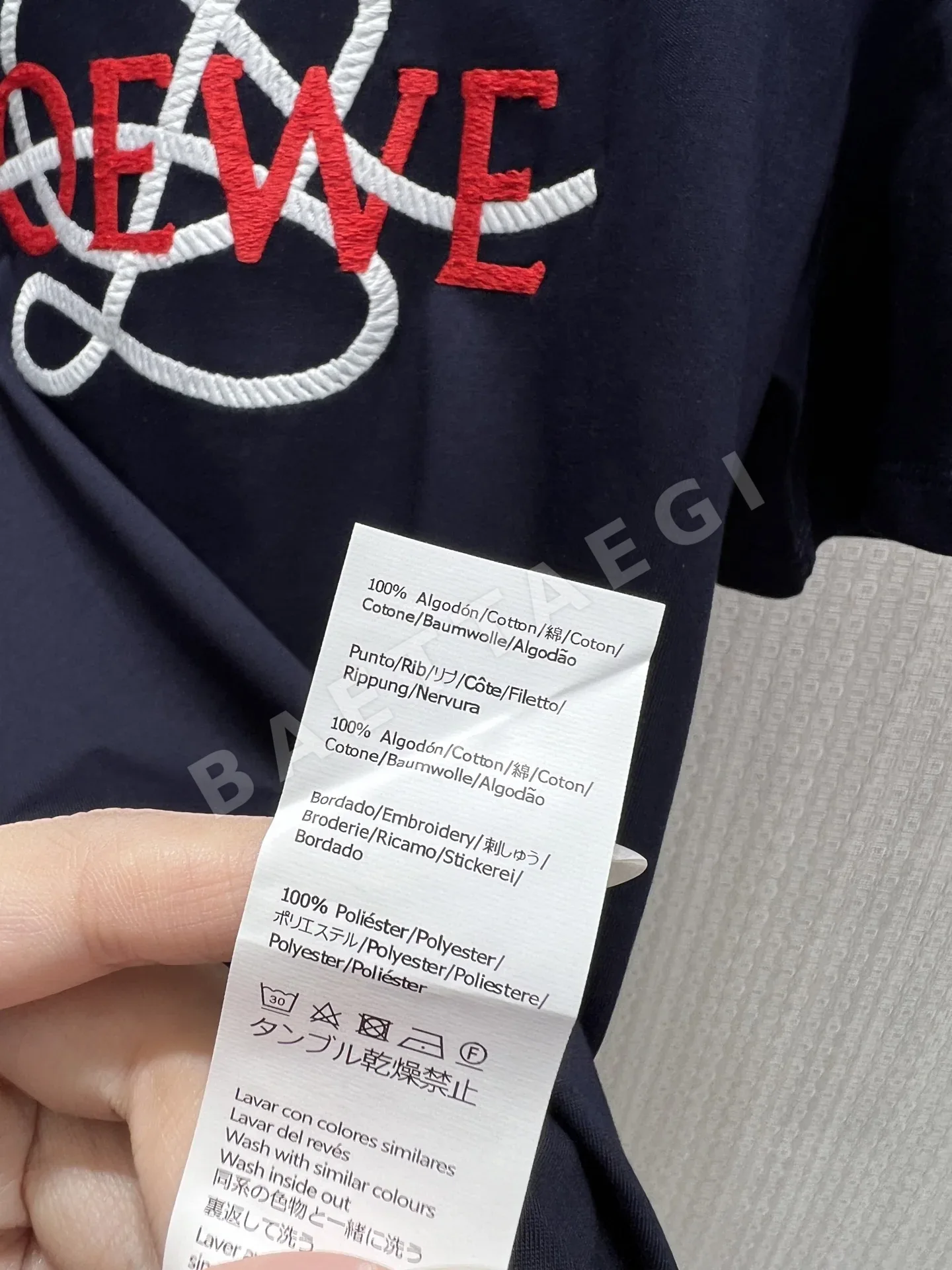 로에베 자수 로고 코튼 여성 반팔 셔츠 상세 이미지 9