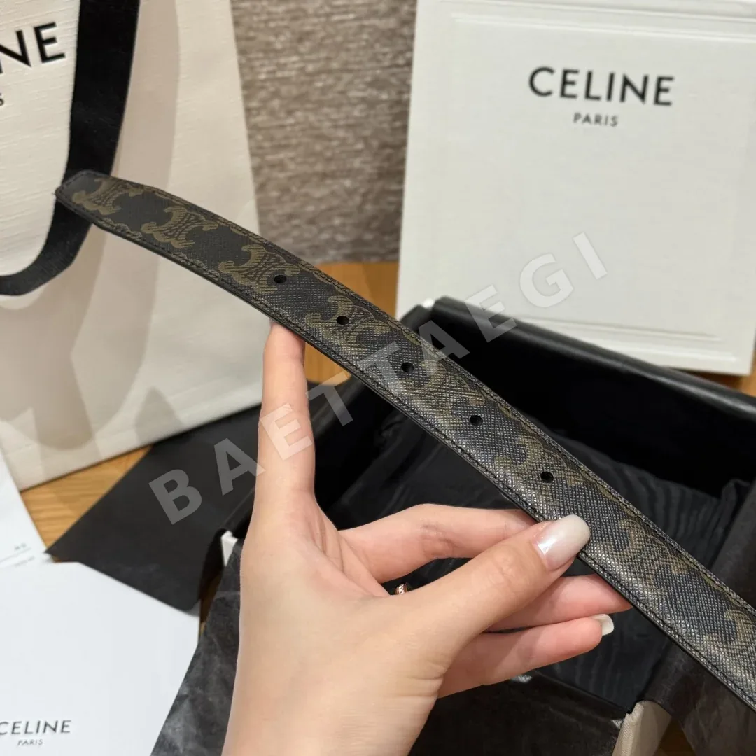 셀린느 TRIOMPHE 버클 양면 가죽 벨트 상세 이미지 8