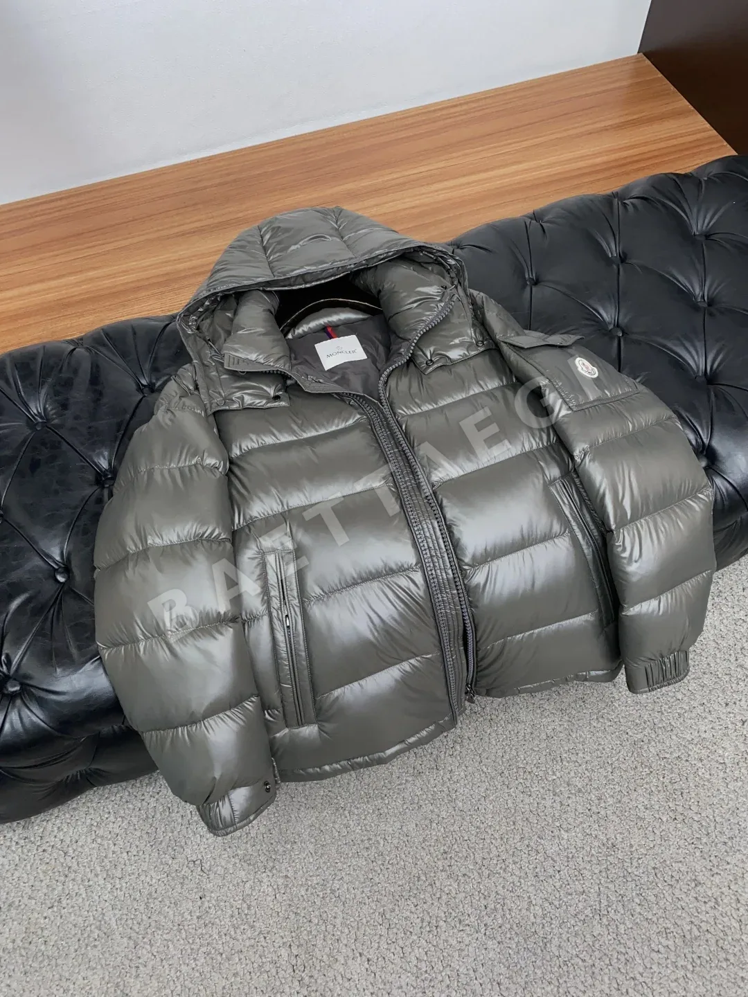 몽클레르 마야(Moncler Maya) 후드 쇼트 다운 자켓 상세 이미지 8