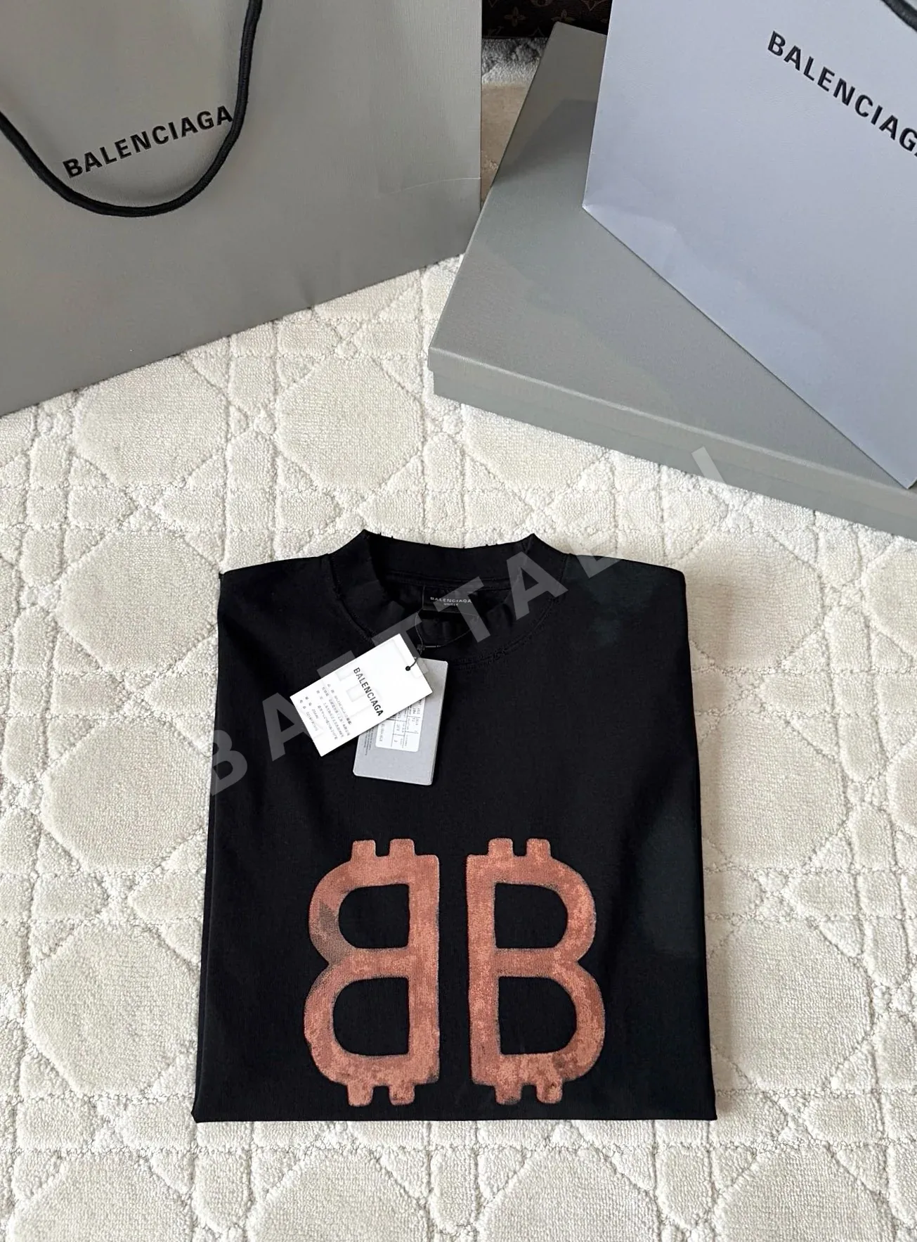발렌시아가 오렌지 더블 B 프린트 남성 반팔 티셔츠 상세 이미지 3