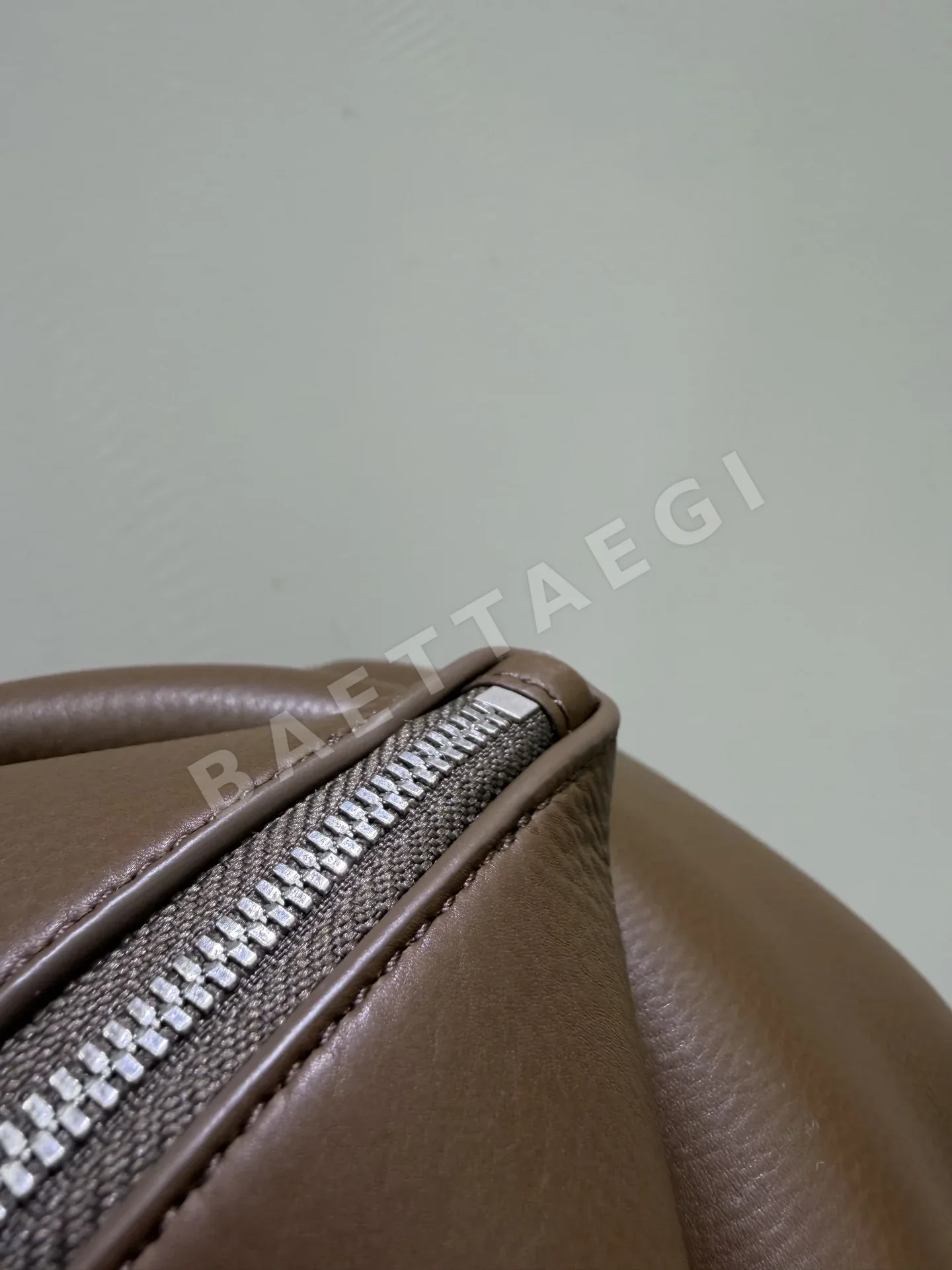 더로우 컴팩트 볼링 백 가방 상세 이미지 8