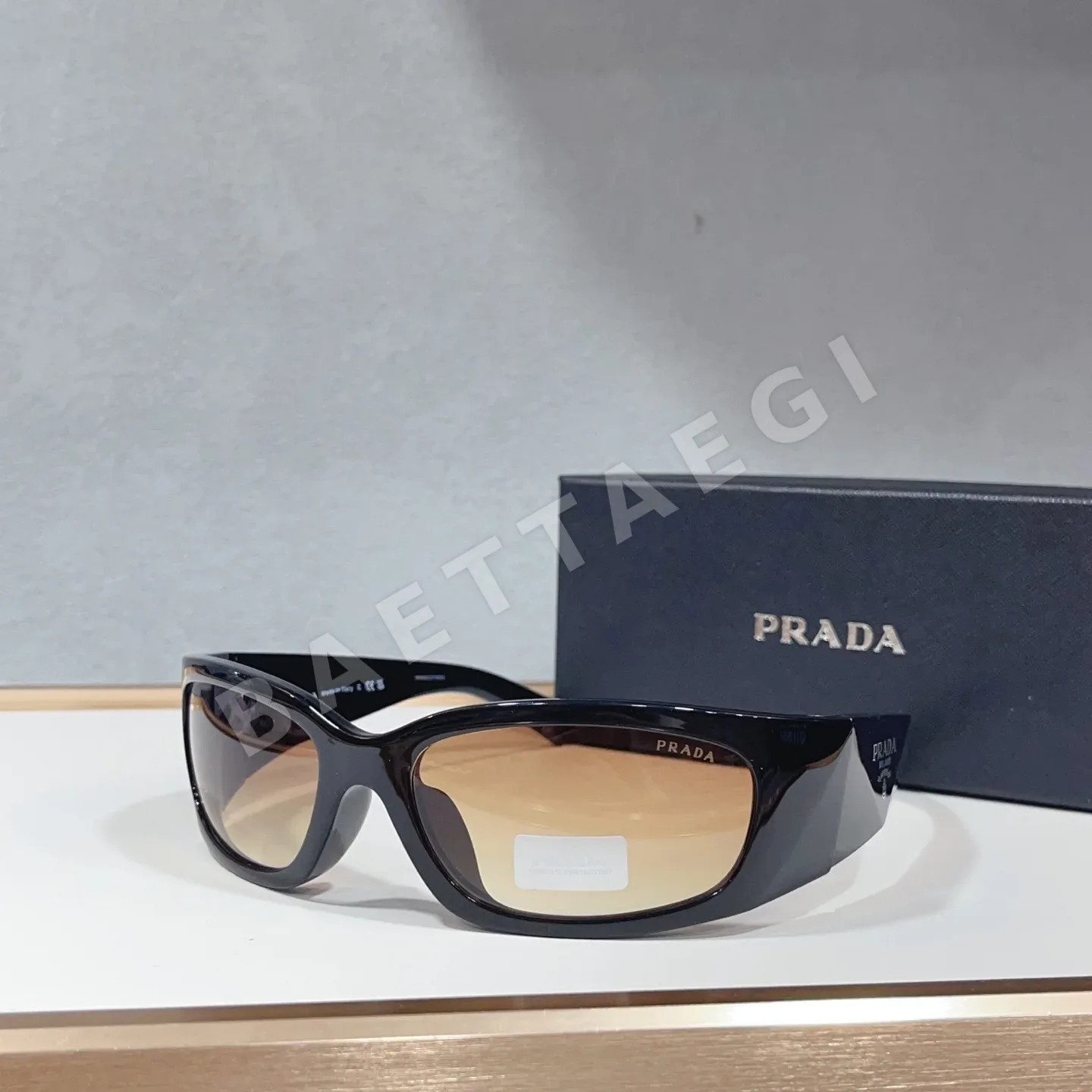 프라다 선글라스 74345 Prada Sunglasses 상세 이미지 2