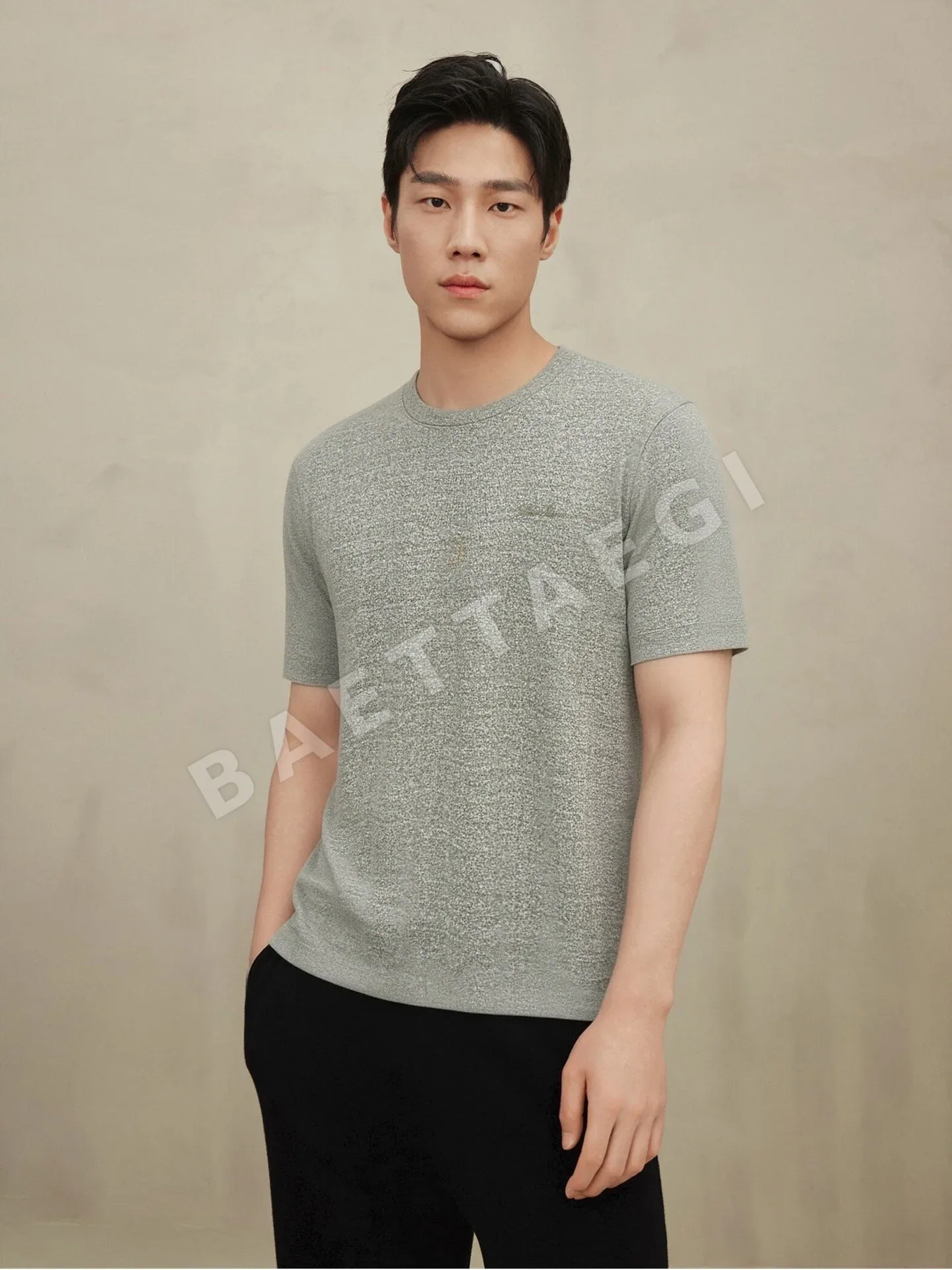 로로피아나 남성 린넨 혼방 반팔 티셔츠 114643