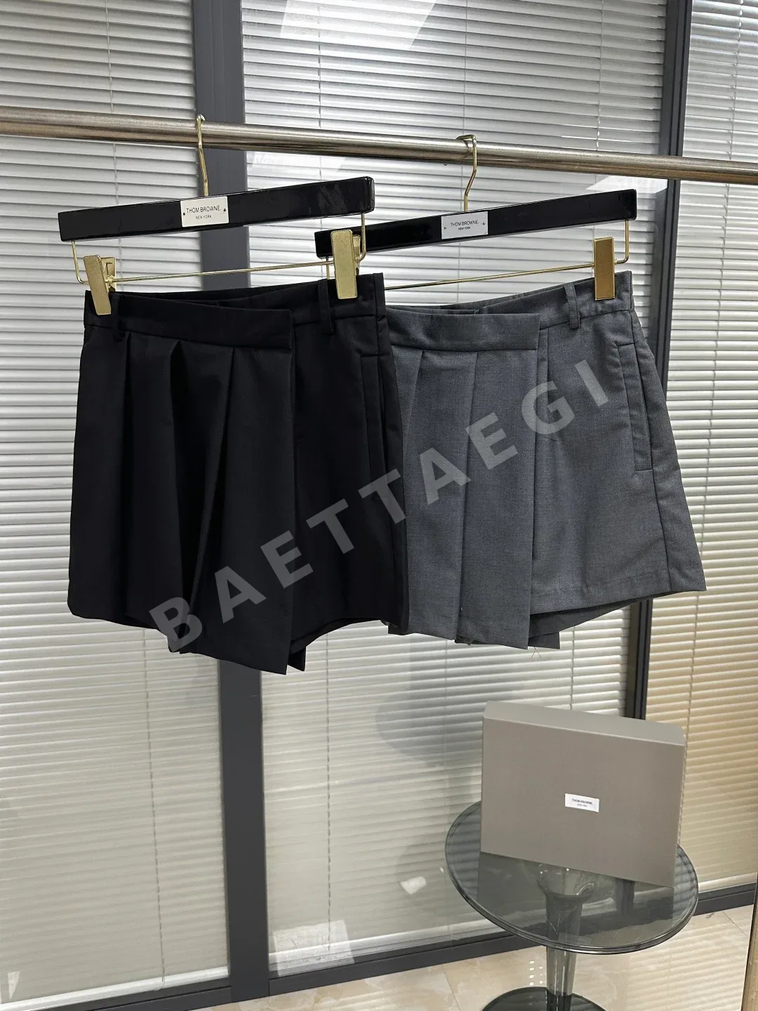 톰브라운 페이크 투피스 수트 스커트 상세 이미지 2