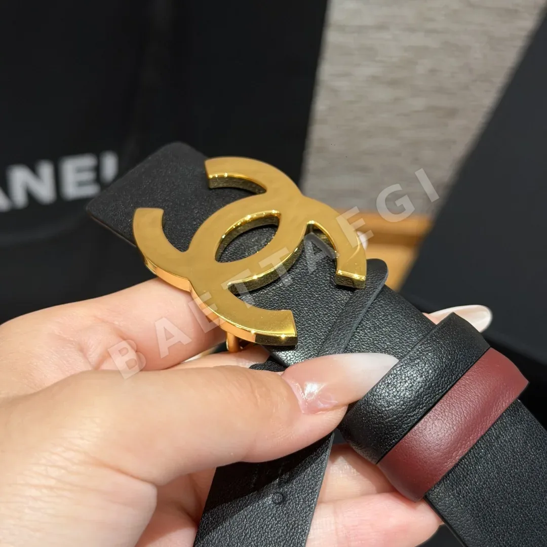 샤넬 리버서블 카프스킨 더블 C 버클 벨트 상세 이미지 4