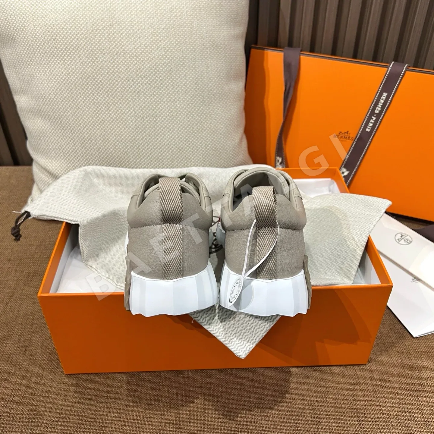 에르메스 바운싱 스니커즈 상세 이미지 8