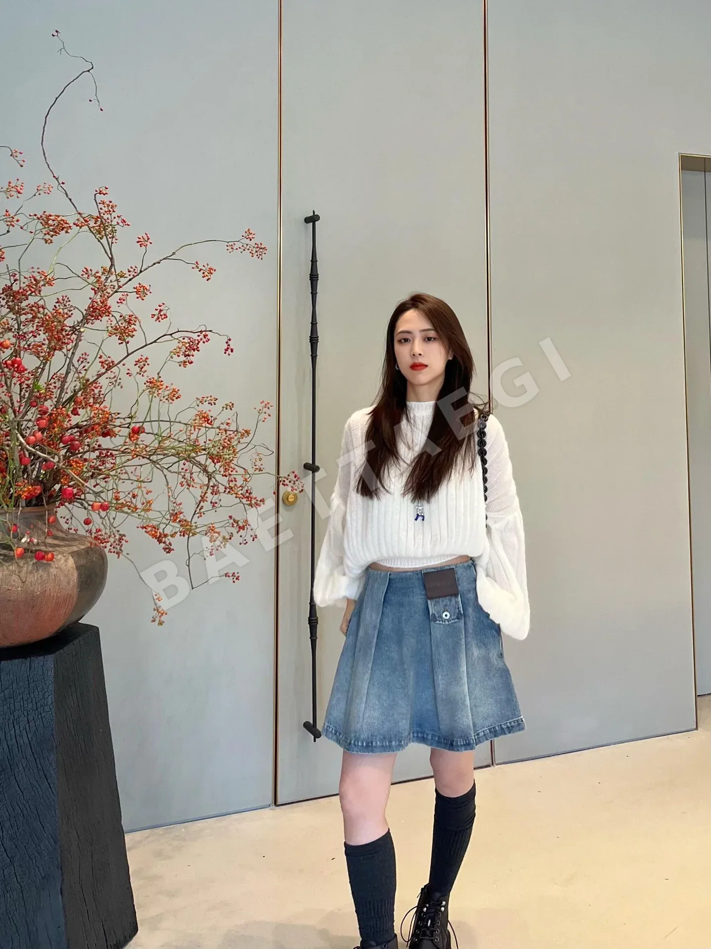 로에베 여성 스커트 상세 이미지 9