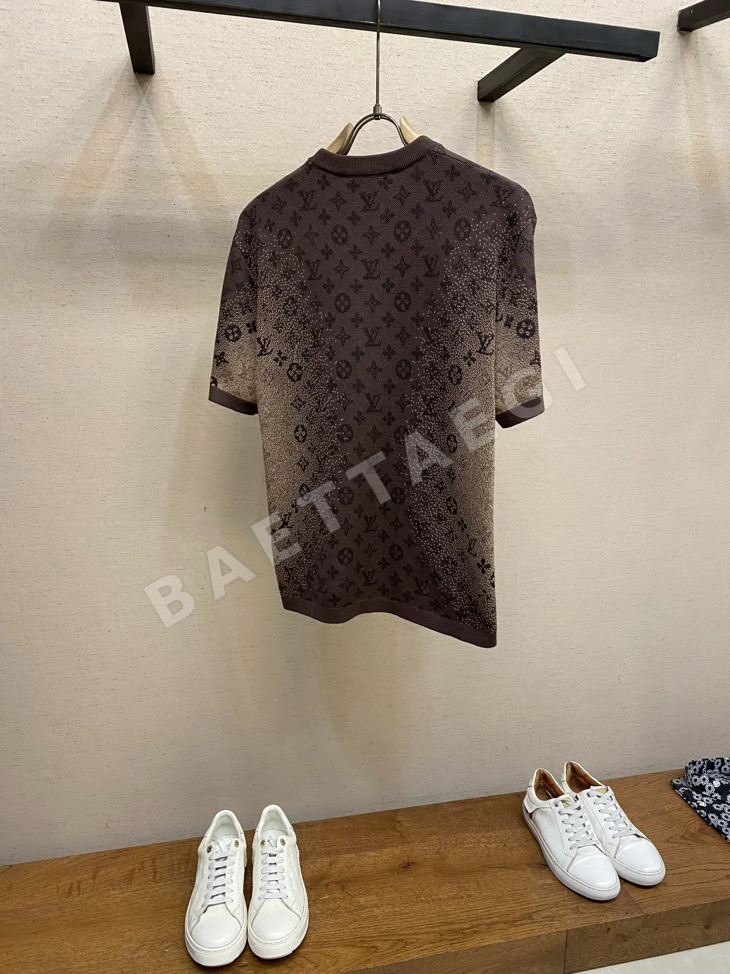 루이비통 모노그램 자카드 반팔 크루넥 티셔츠 2152 상세 이미지 2