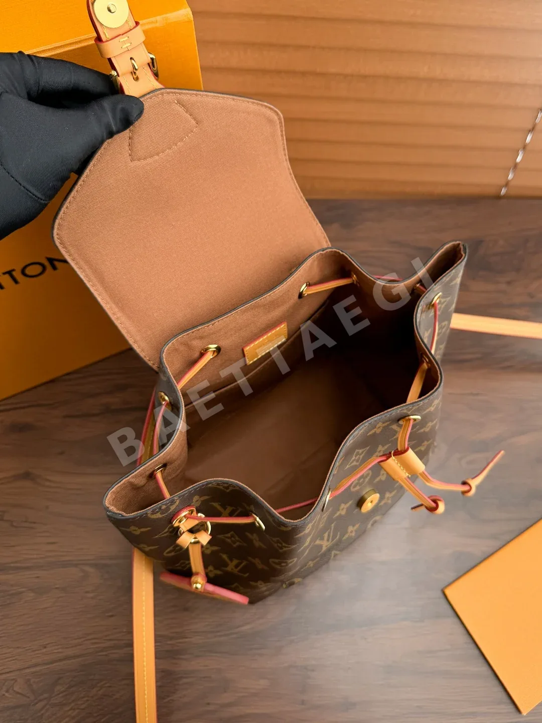루이비통 몽수리 배낭 가방 M45501 상세 이미지 9