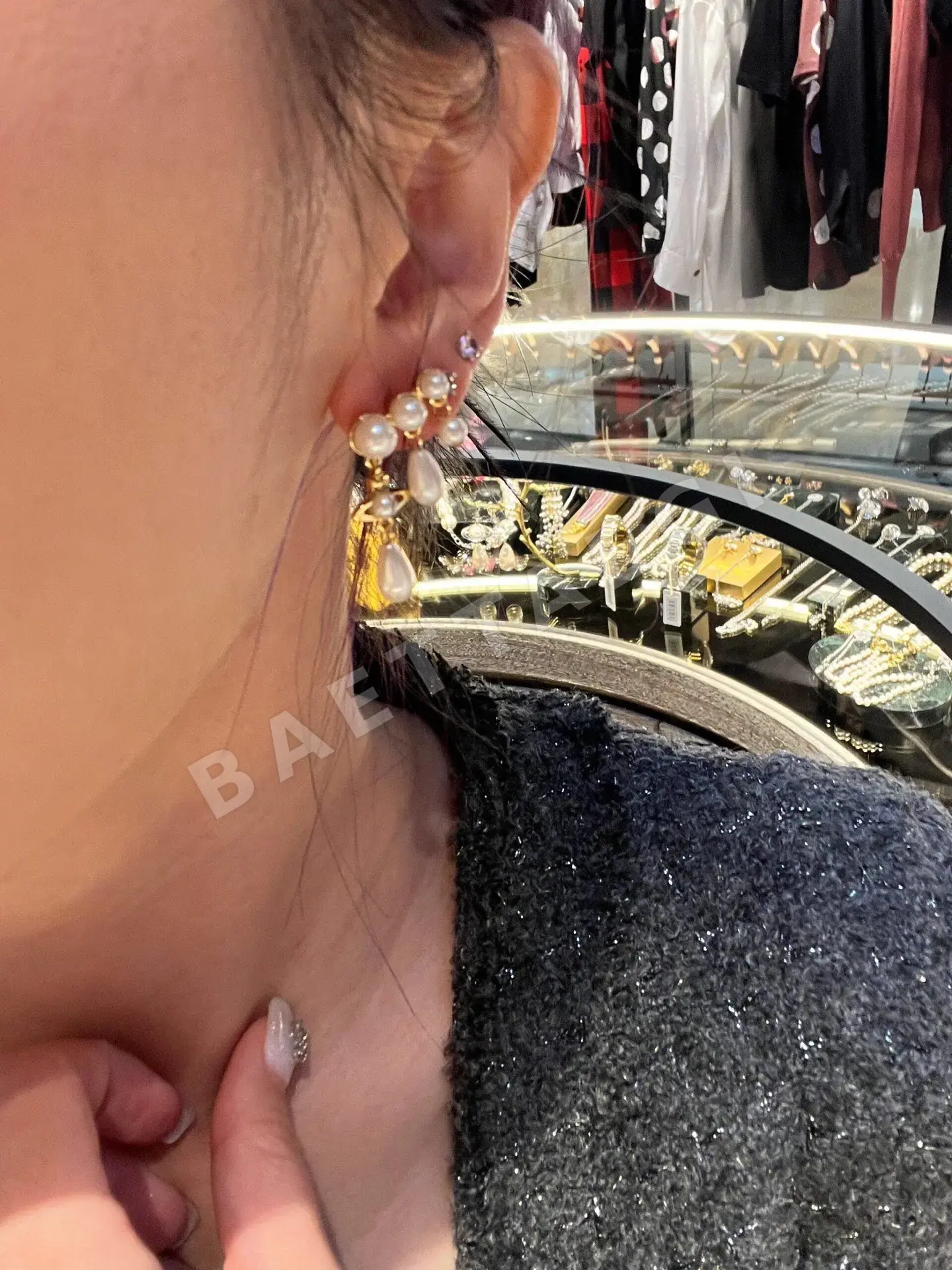 비비안웨스트우드 새턴 귀걸이 상세 이미지 4