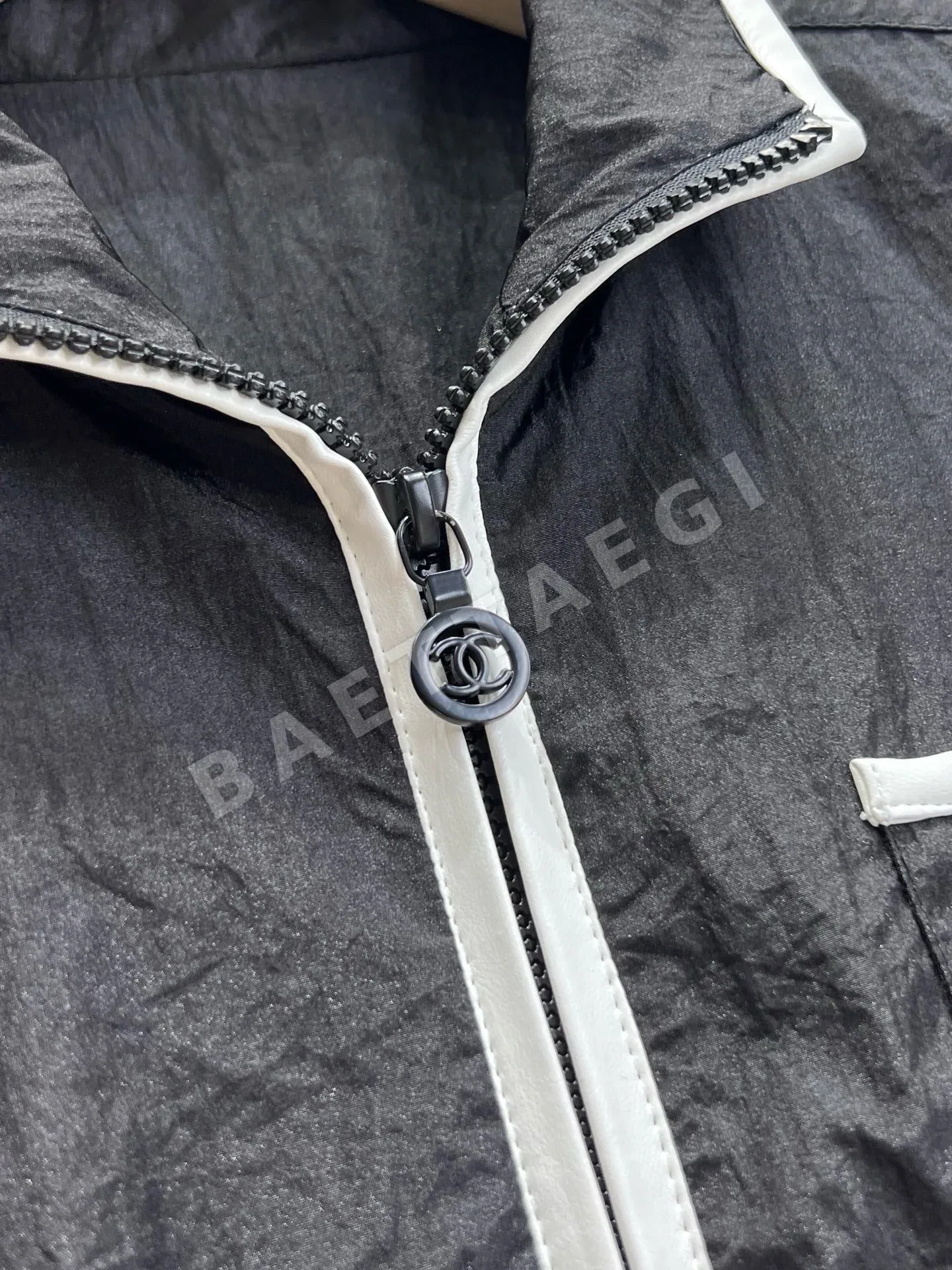 샤넬 블랙 화이트 컬러블록 여성 자켓 상세 이미지 6