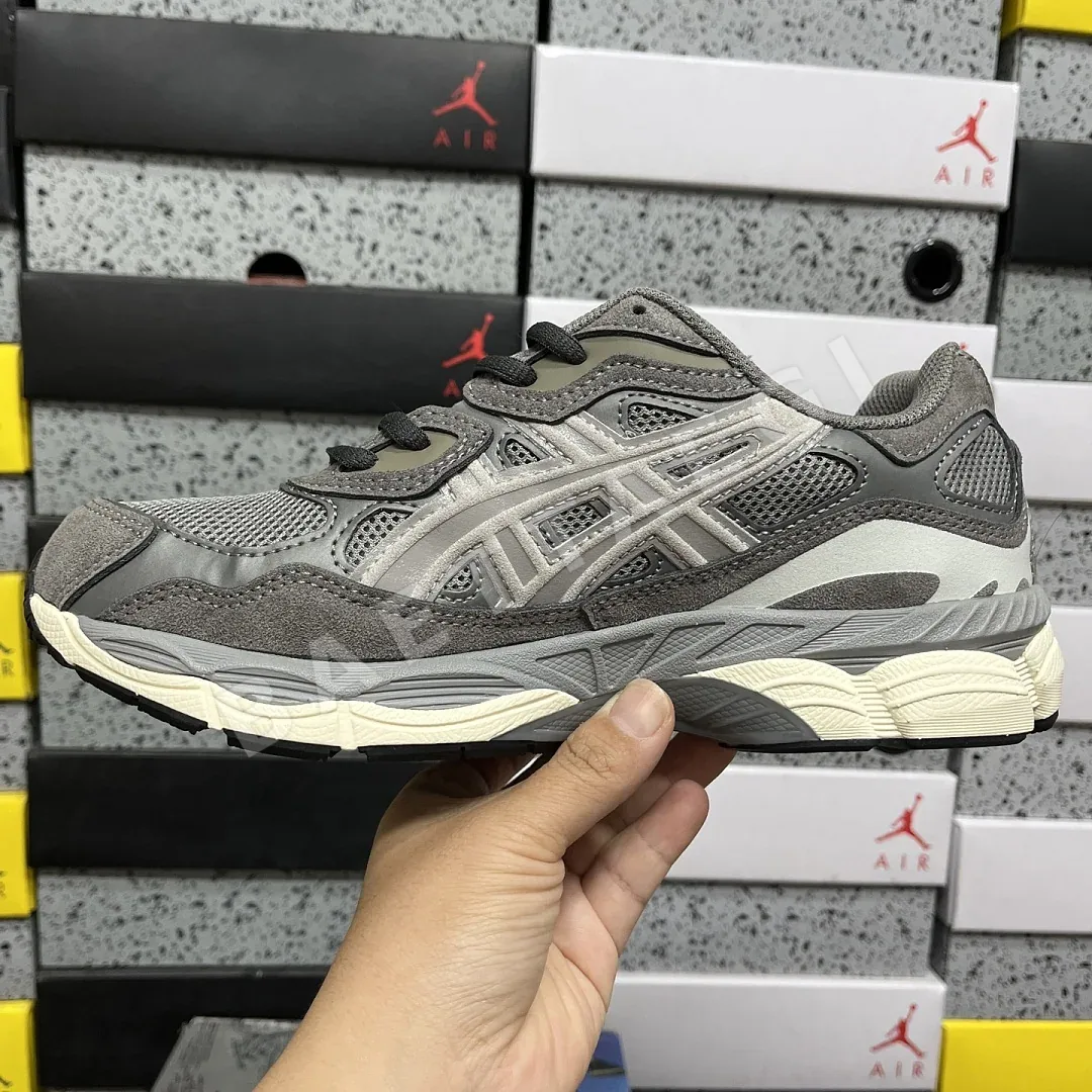 아식스 [RT] 젤 NYC 1203A617-020 200373 Asics Gel-NYC Cement Grey 상세 이미지 4