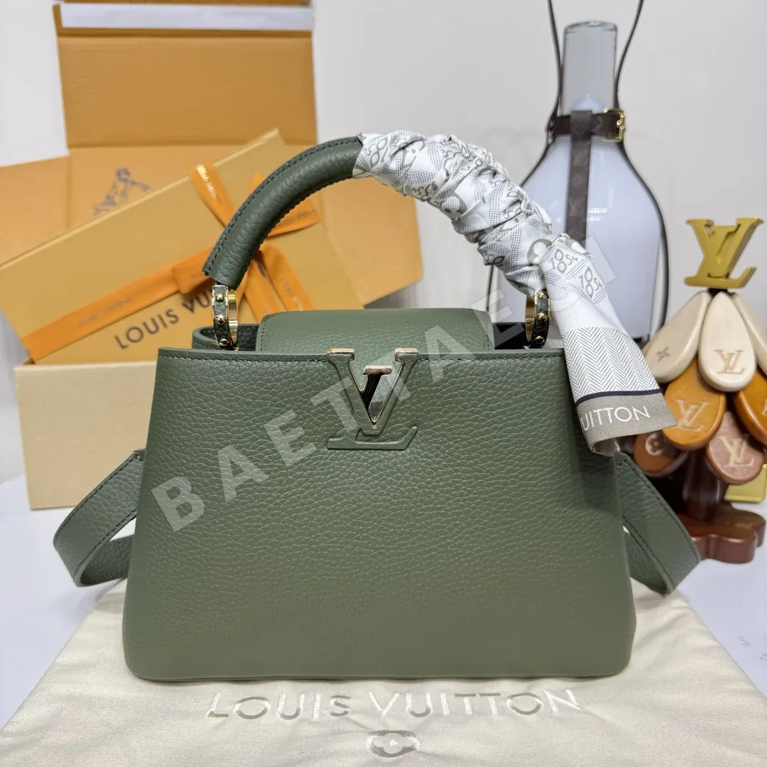 루이비통 카프신 BB 스몰 핸드백 M25089