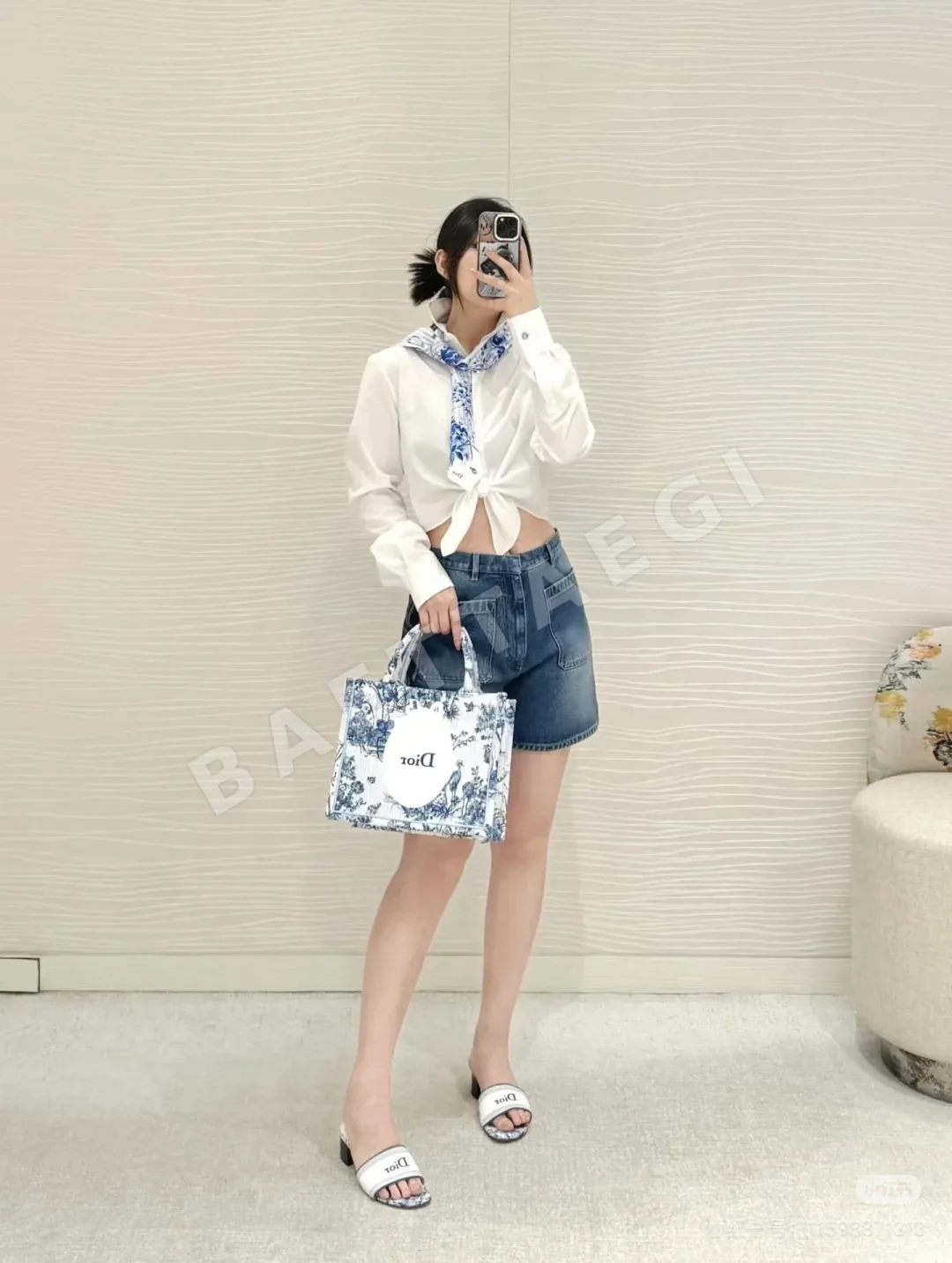 디올 하이웨스트 루즈핏 데님 바지 상세 이미지 2