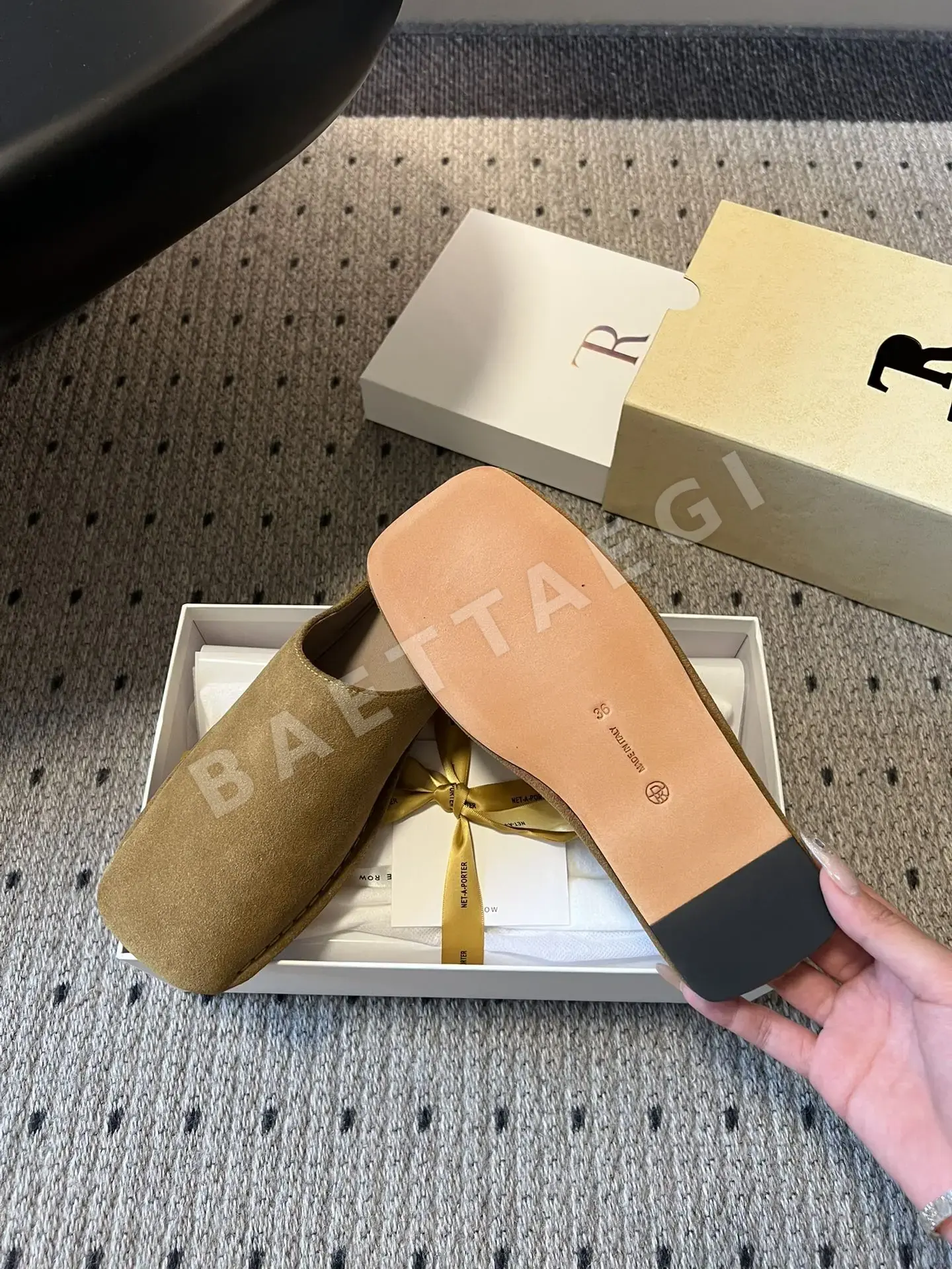 더로우 스퀘어토 뮬 슬리퍼 상세 이미지 3