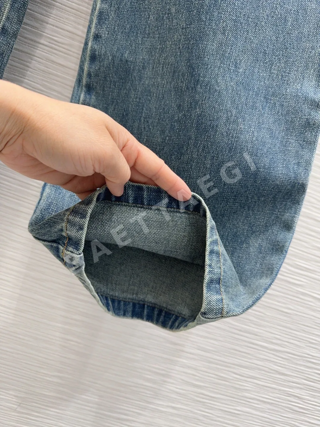 구찌 유니크 컬러 데님 여성 바지 상세 이미지 5