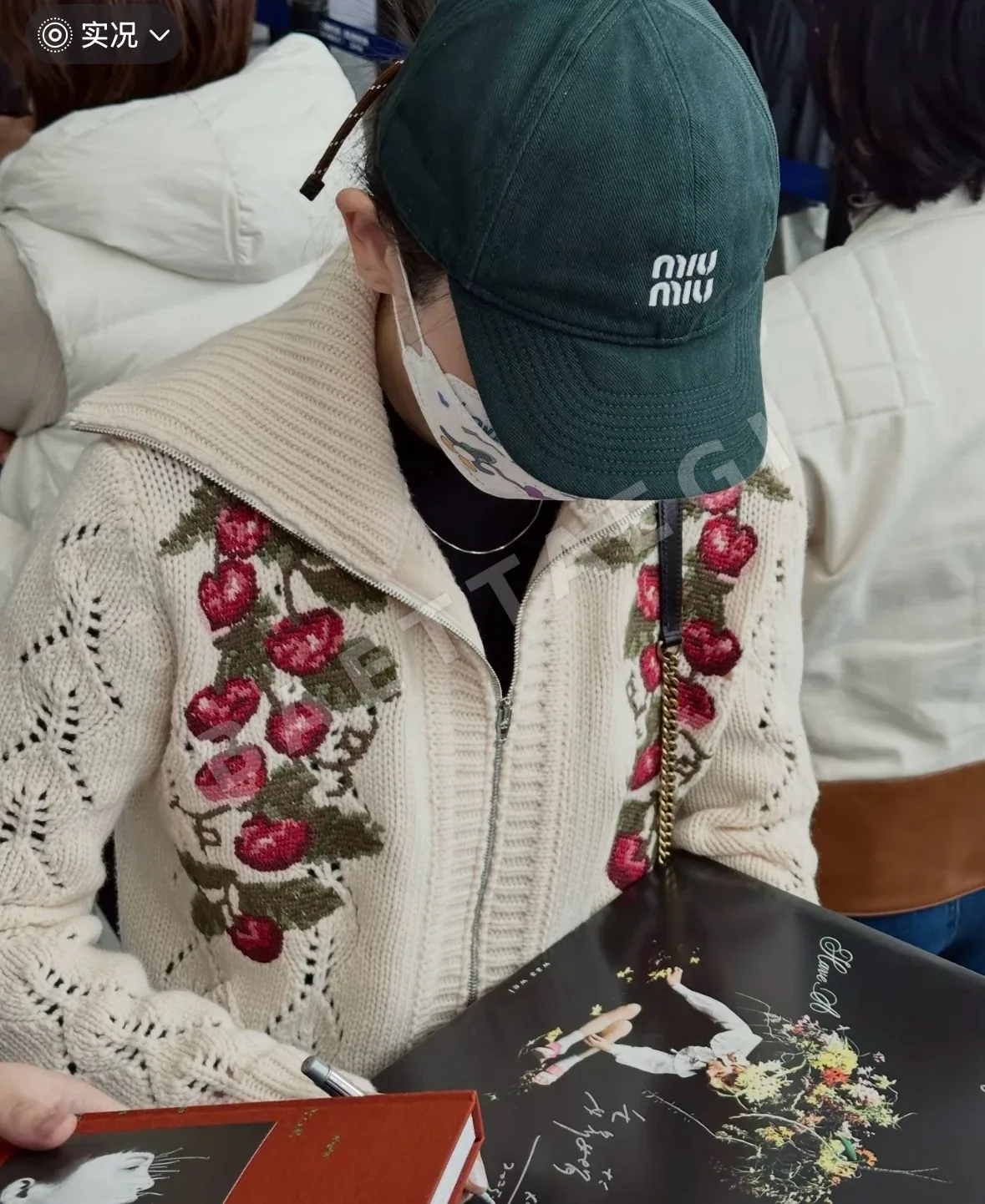 미우미우 모자 80732 Miu Miu Cap 상세 이미지 2