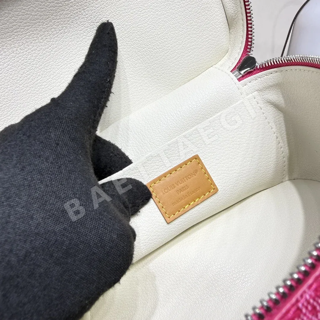루이비통 모노그램 캔버스 파우치 M26889 상세 이미지 8