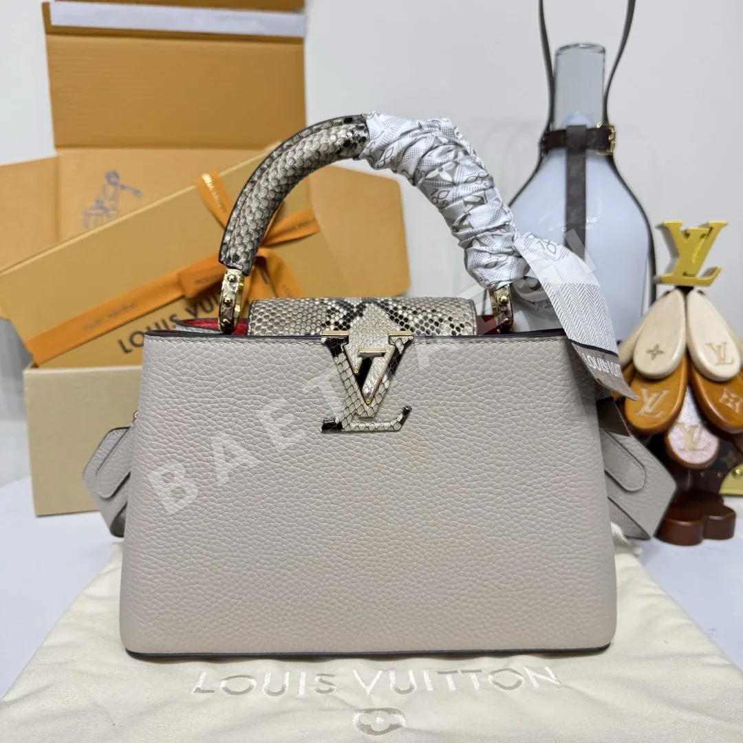 루이비통 카프신 BB 스네이크스킨 핸드백 N82067