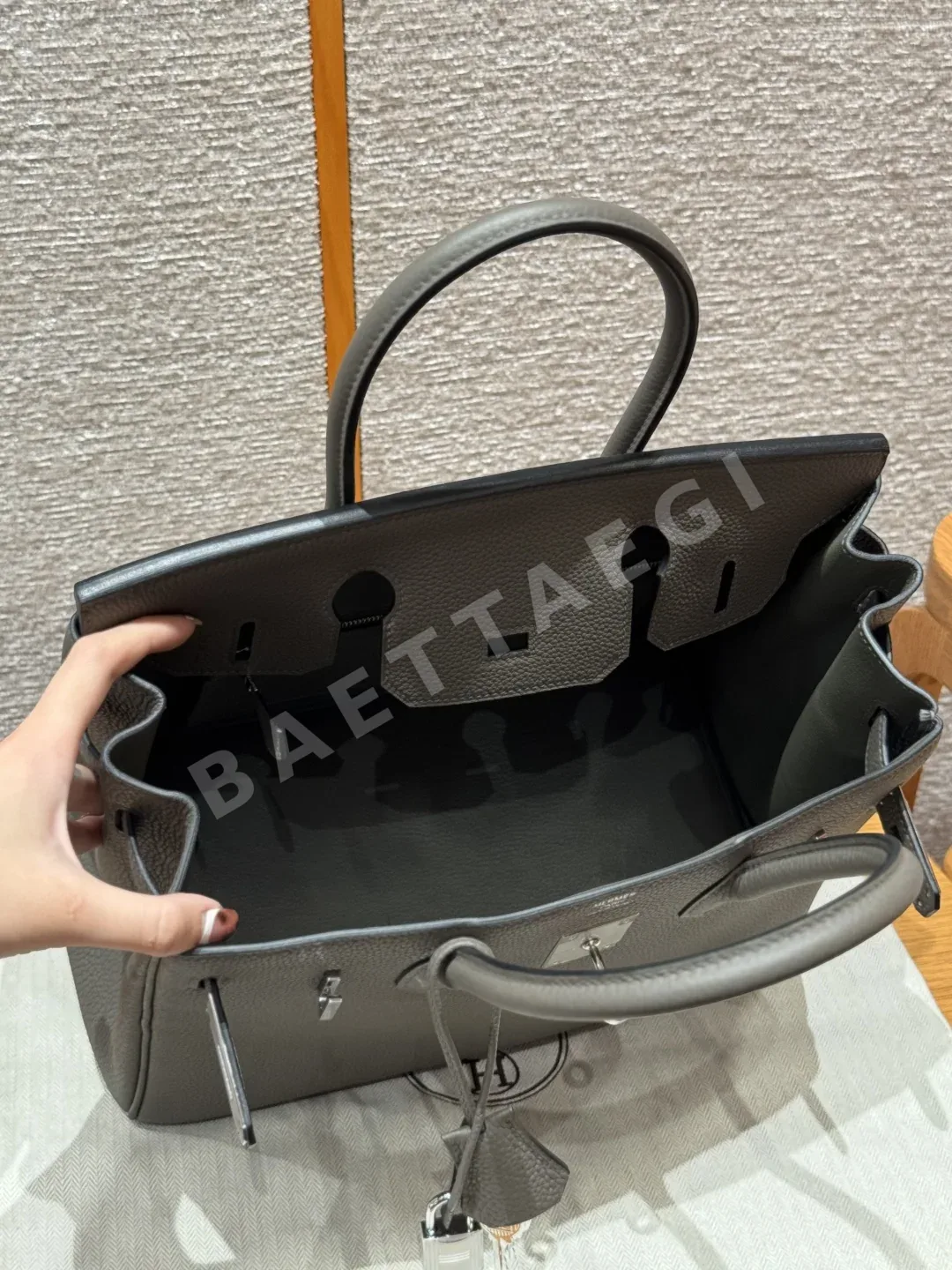 에르메스 버킨 30 토고 가죽 가방 상세 이미지 5