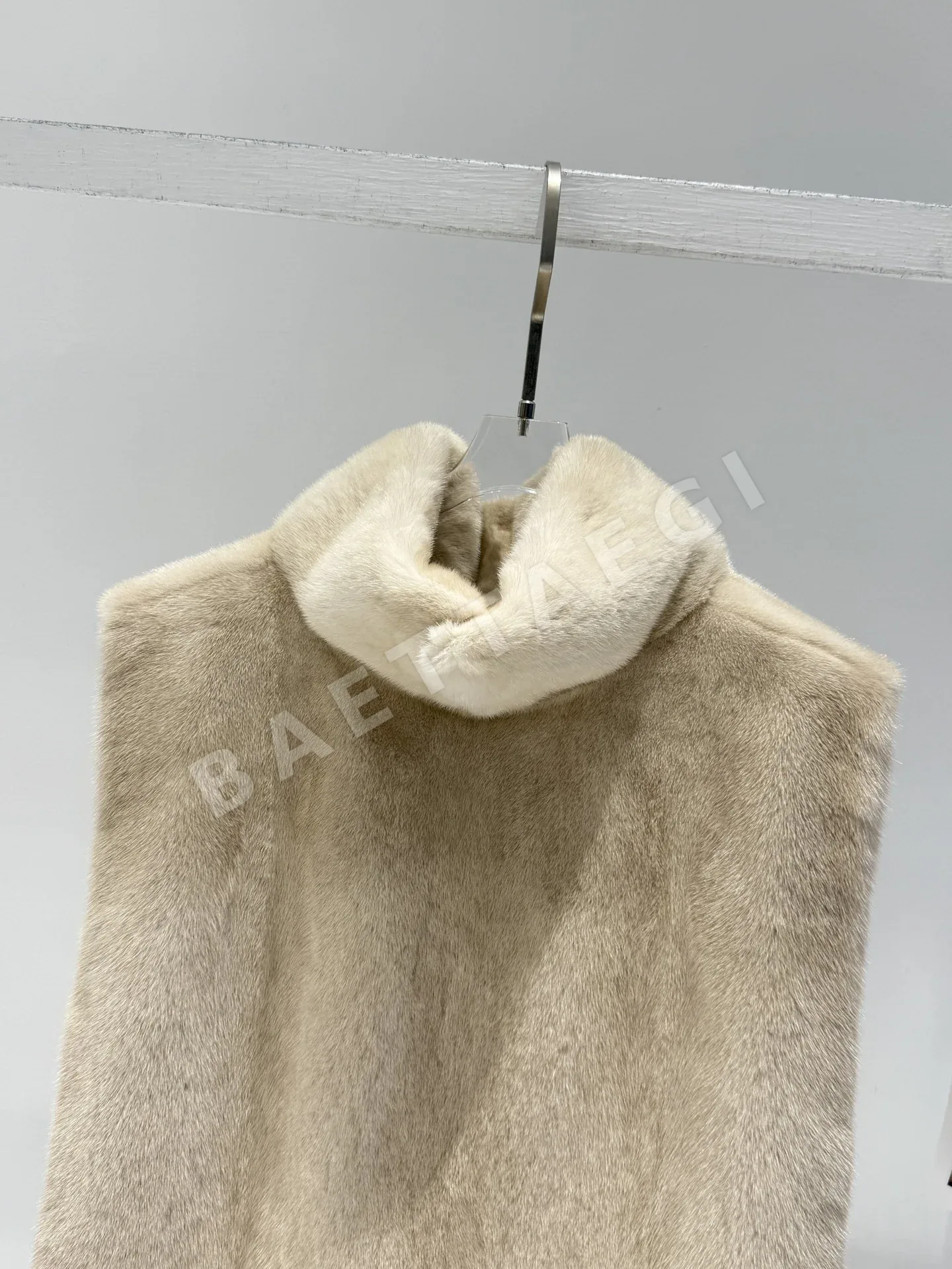 더로우 밍크 숄 조끼 상세 이미지 3