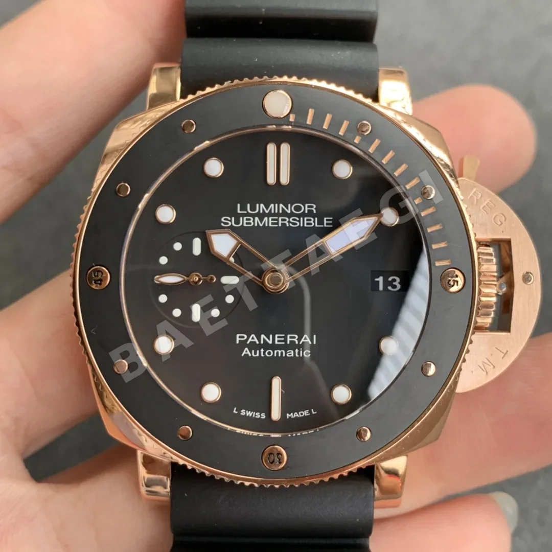 파네라이 PAM684 로즈골드 자동 시계