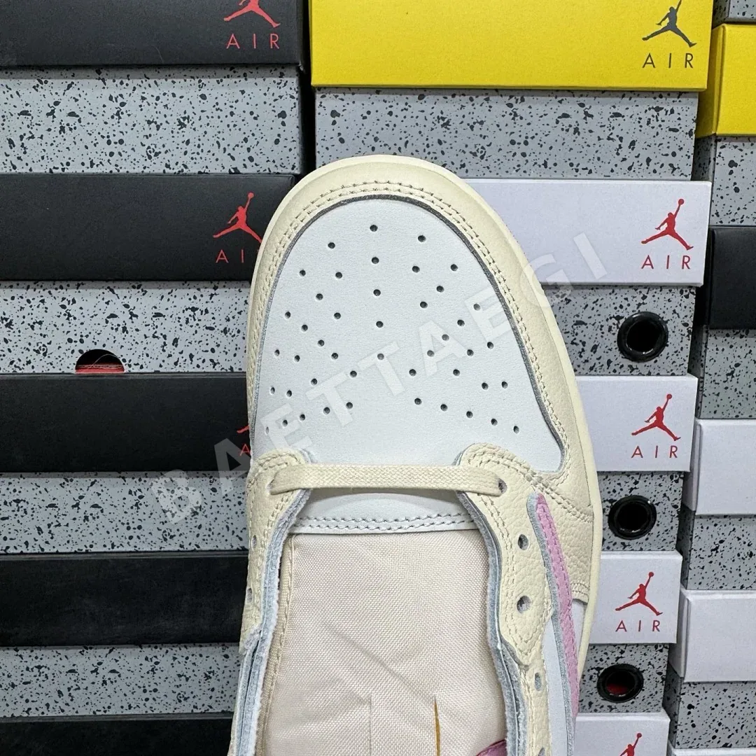 나이키 [LJR] 조던 1 레트로 로우 OG SP IO7604-100 201255 Nike Jordan 1 Retro Low OG SP 상세 이미지 11